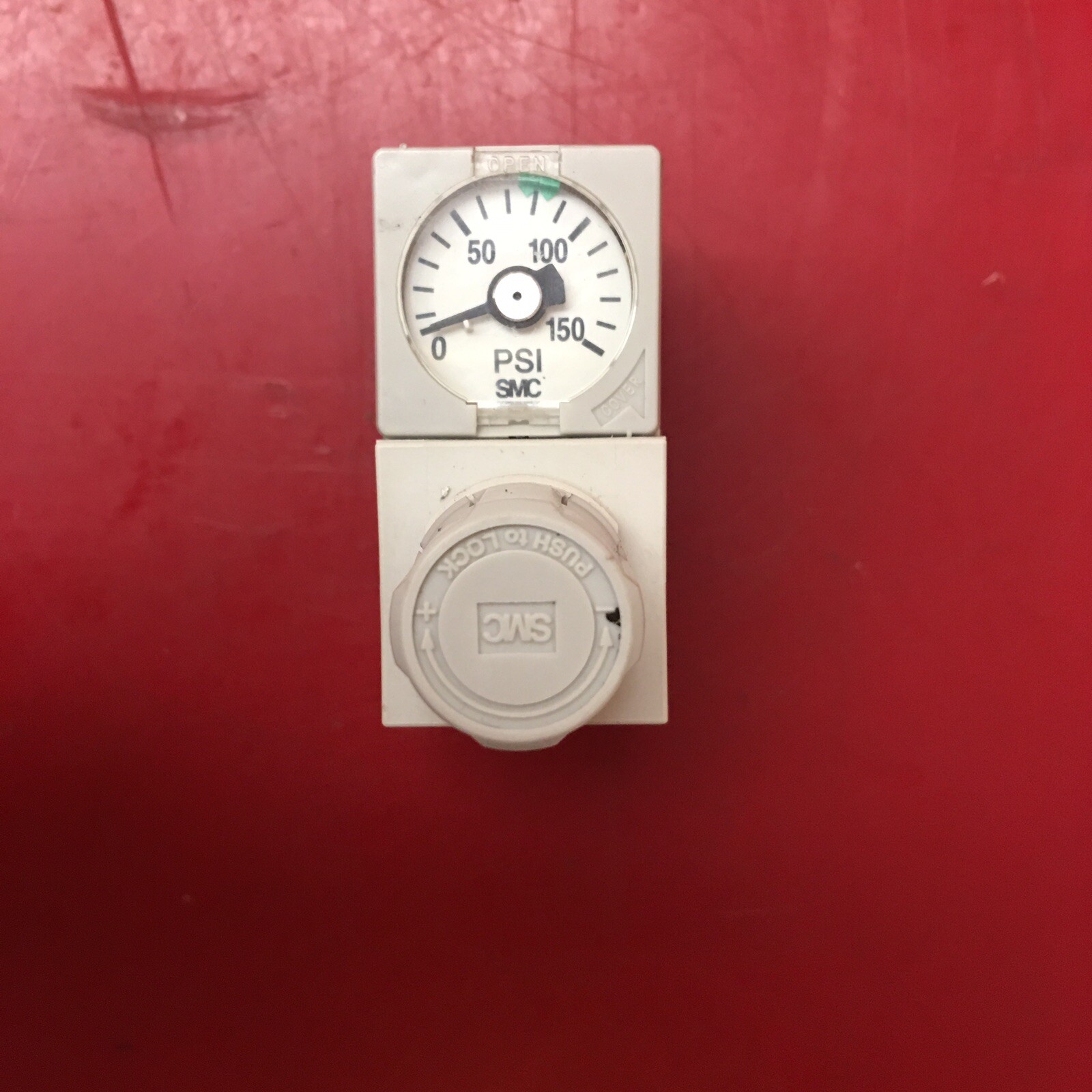 SMC ARM11CB0-R00-AZ 150psi regulator