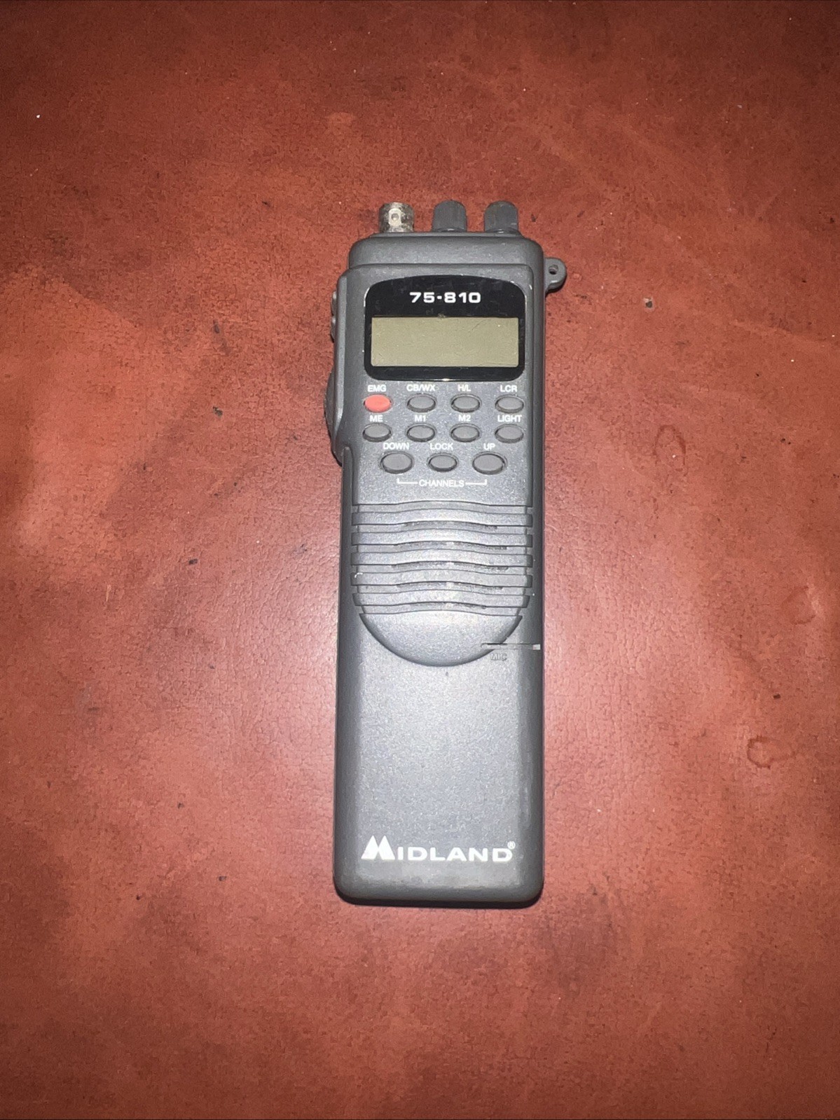 Midland 75-810 Portable CB Radio Handheld 40 Channel See Descri