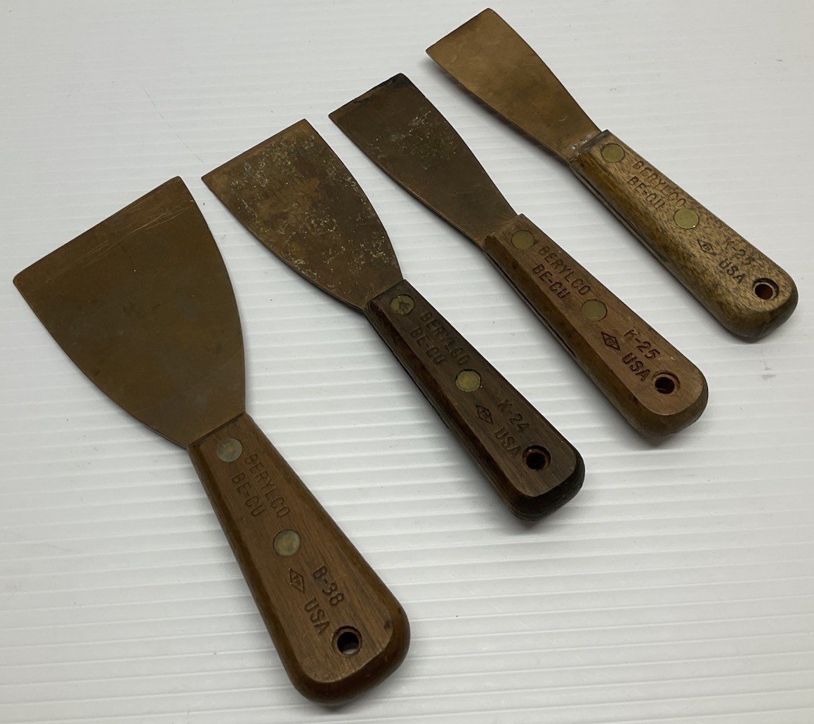 Lot Of 4 BERYLCO NON SPARKING SCRAPERS - K-24, K-25, B-38