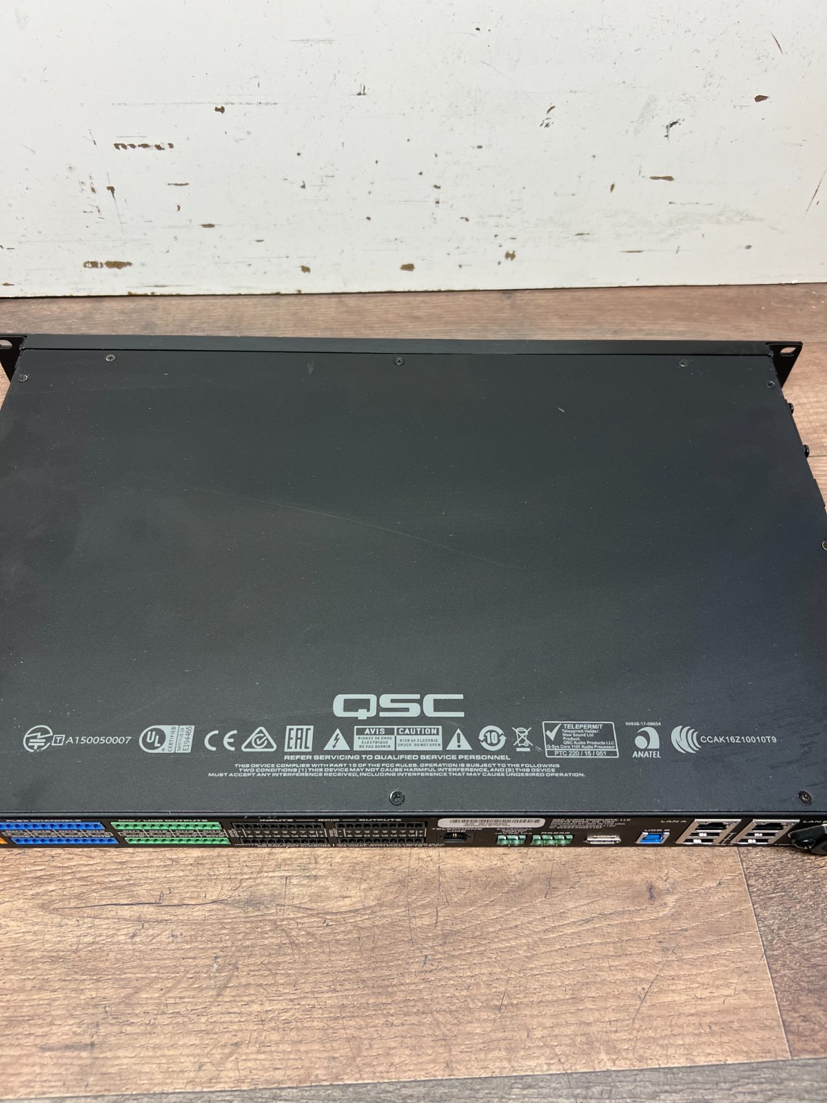 QSC Q-SYS CORE 110f Digital Audio Signal Processor
