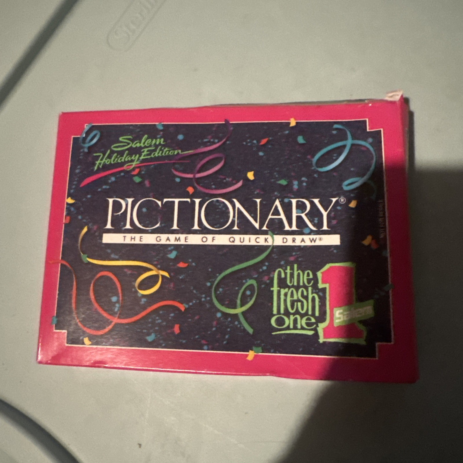 Salem Holiday Edition Pictionary Game of Quick Draw 1991 RJ Reynolds Co New