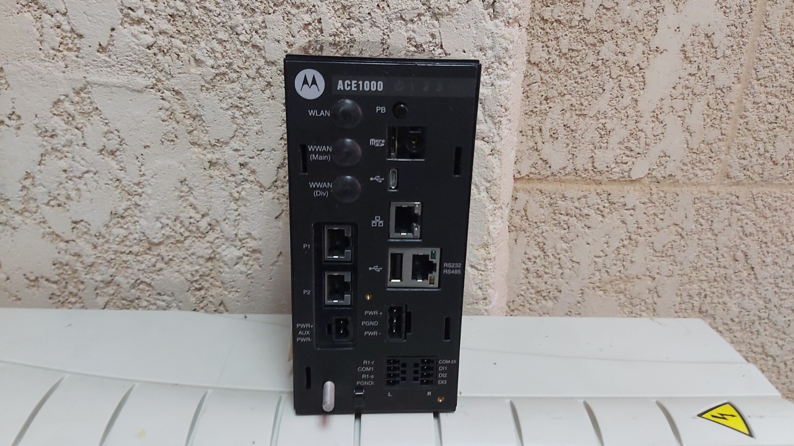 Motorola ACE1000 REMOTE TERMINAL UNIT Make Offers! UPS Shipping!