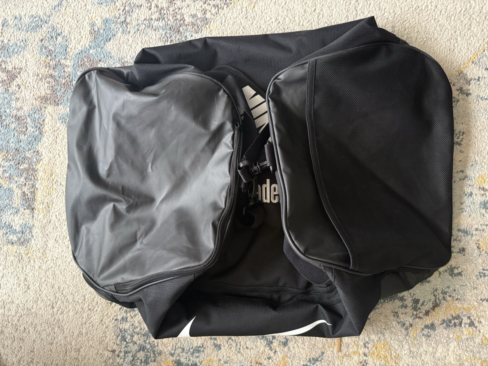 Nike Duffle Bag- Large - NBA Academy