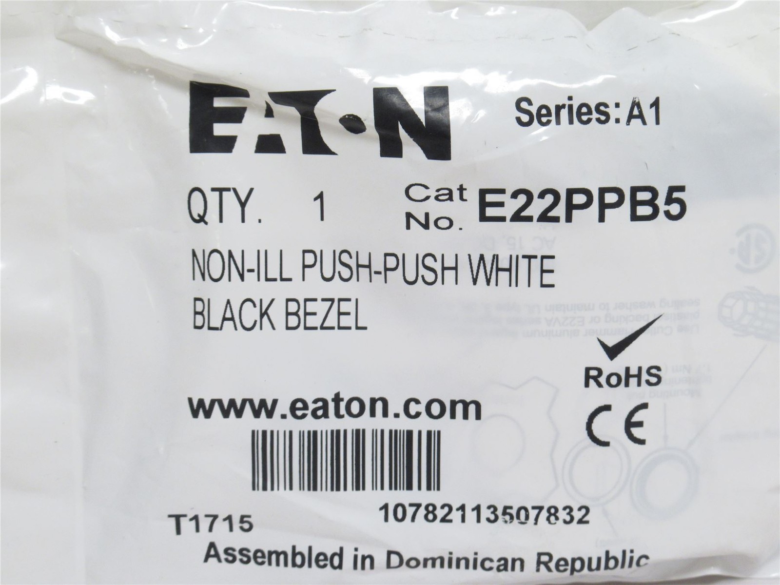 240368 New-No Box; Eaton E22PPB5 Non-Illuminated Push-Button; Actuator; White