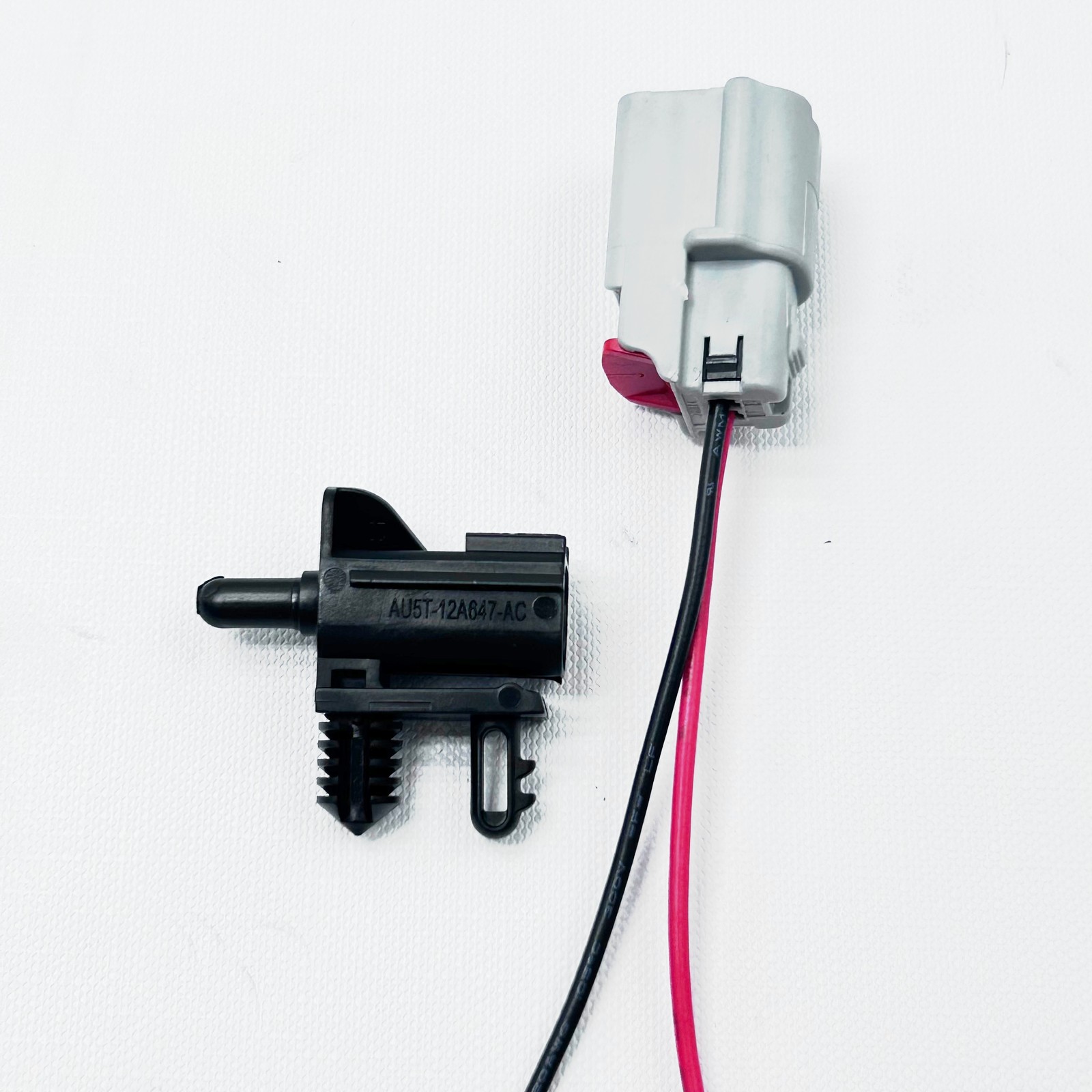 New For 2021 Ford Bronco Sport Outside Ambient Air Temp Temperature Sensor