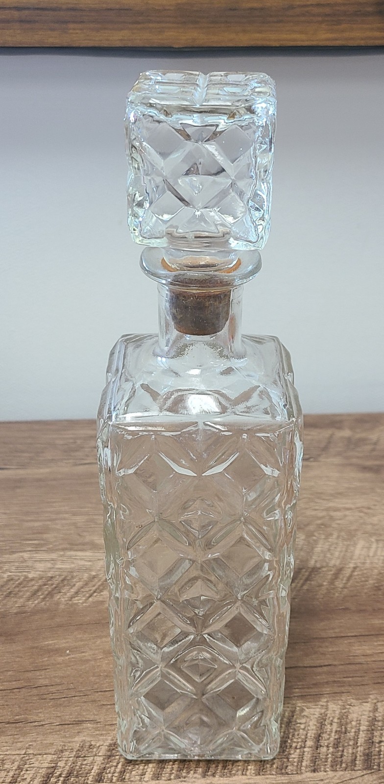 Glass Vintage Decanter Phrase: Federal Law Forbids Sale Or Re-use Of This Bottle