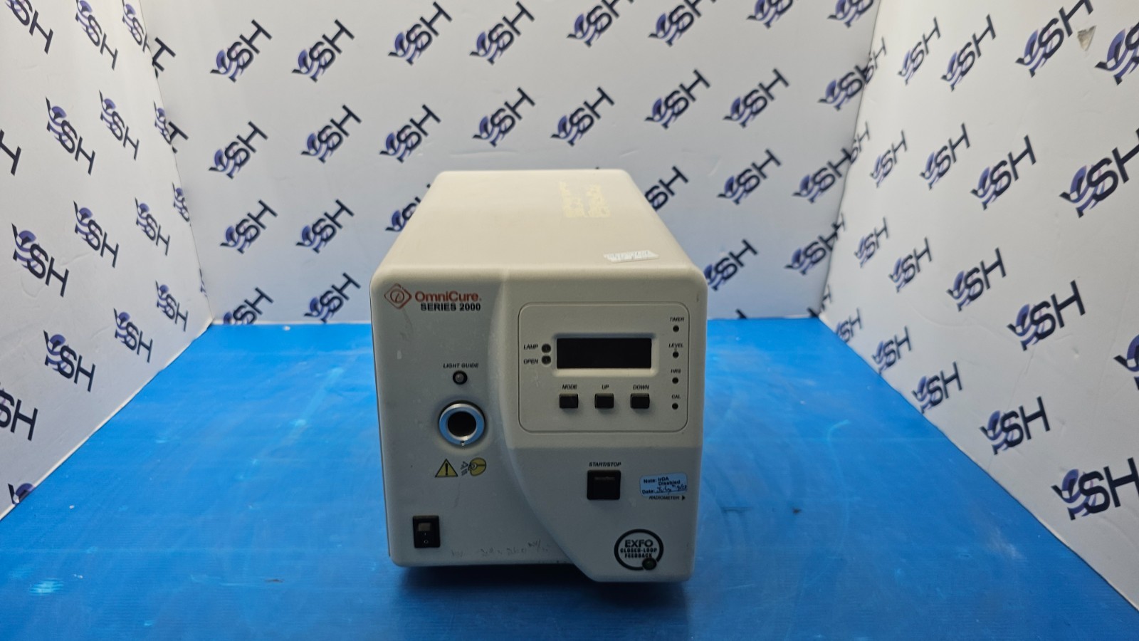 EXFO OmniCure Series 2000 UV Curing Light Source S2000