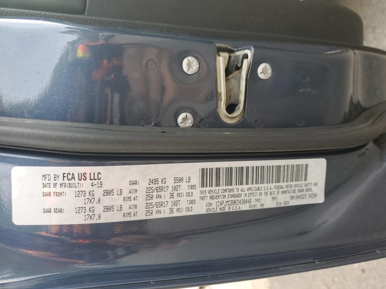 Used Glove Box fits: 2019 Jeep Cherokee Grade A