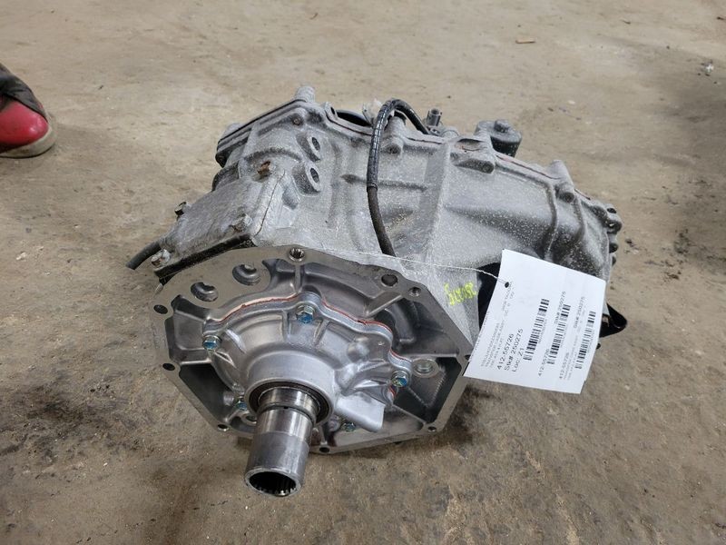 2005-2015 Toyota Tacoma Transfer Case Assembly OEM