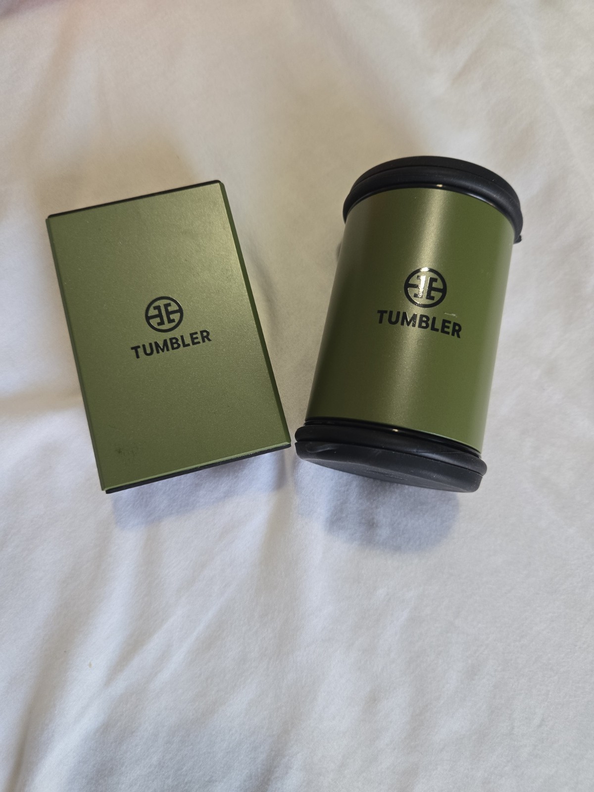 Tumbler Pro Forest Green Rolling Knife Sharpener.