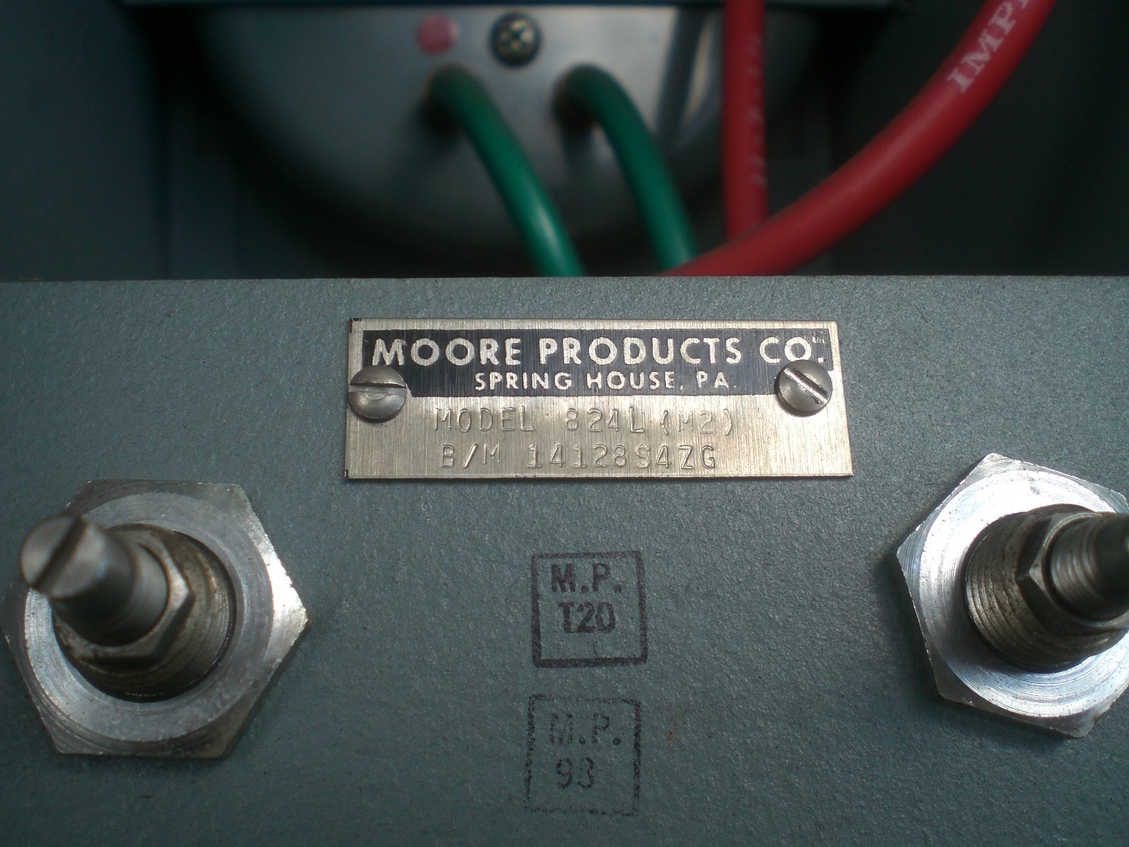 Moore Products precision air gage model 824L