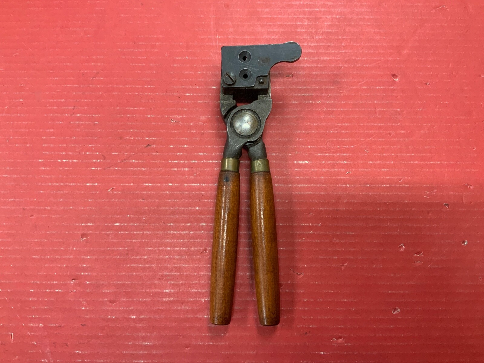 Vintage Lyman Ideal Bullet Mould B (No Box)