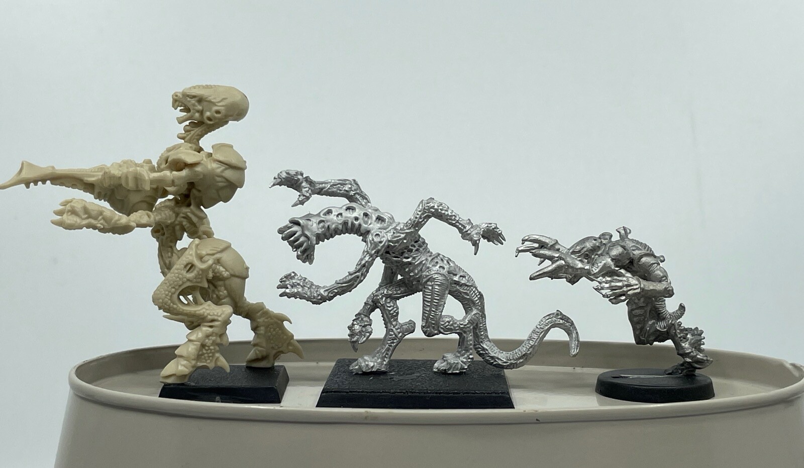 SATYR ART STUDIO 28-30mm scale FAN SCULPTED SPACE SLUG / LEECH ALIEN CREATURE
