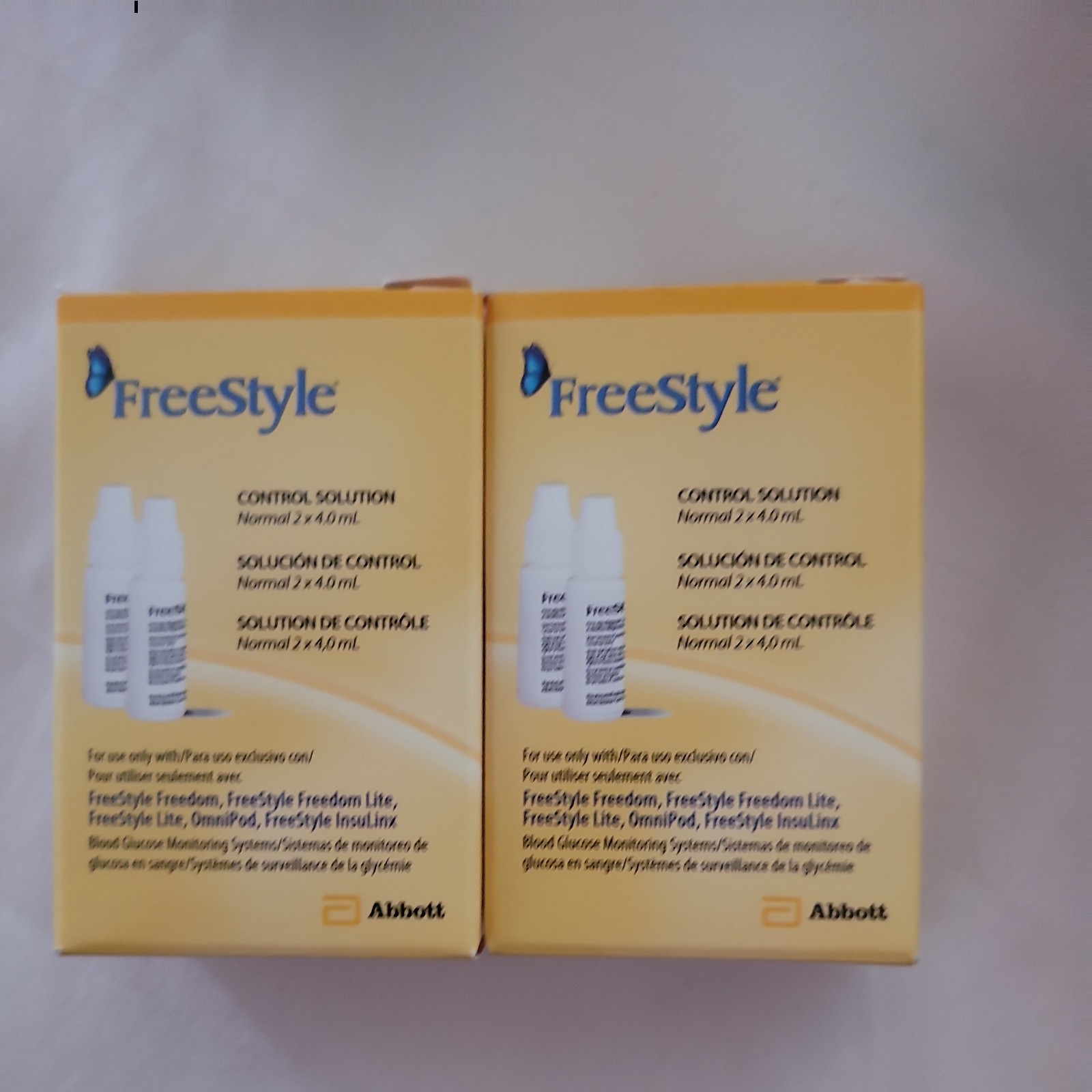FreeStyle Control Solution 2 EA x 2 boxes total 4 solution.