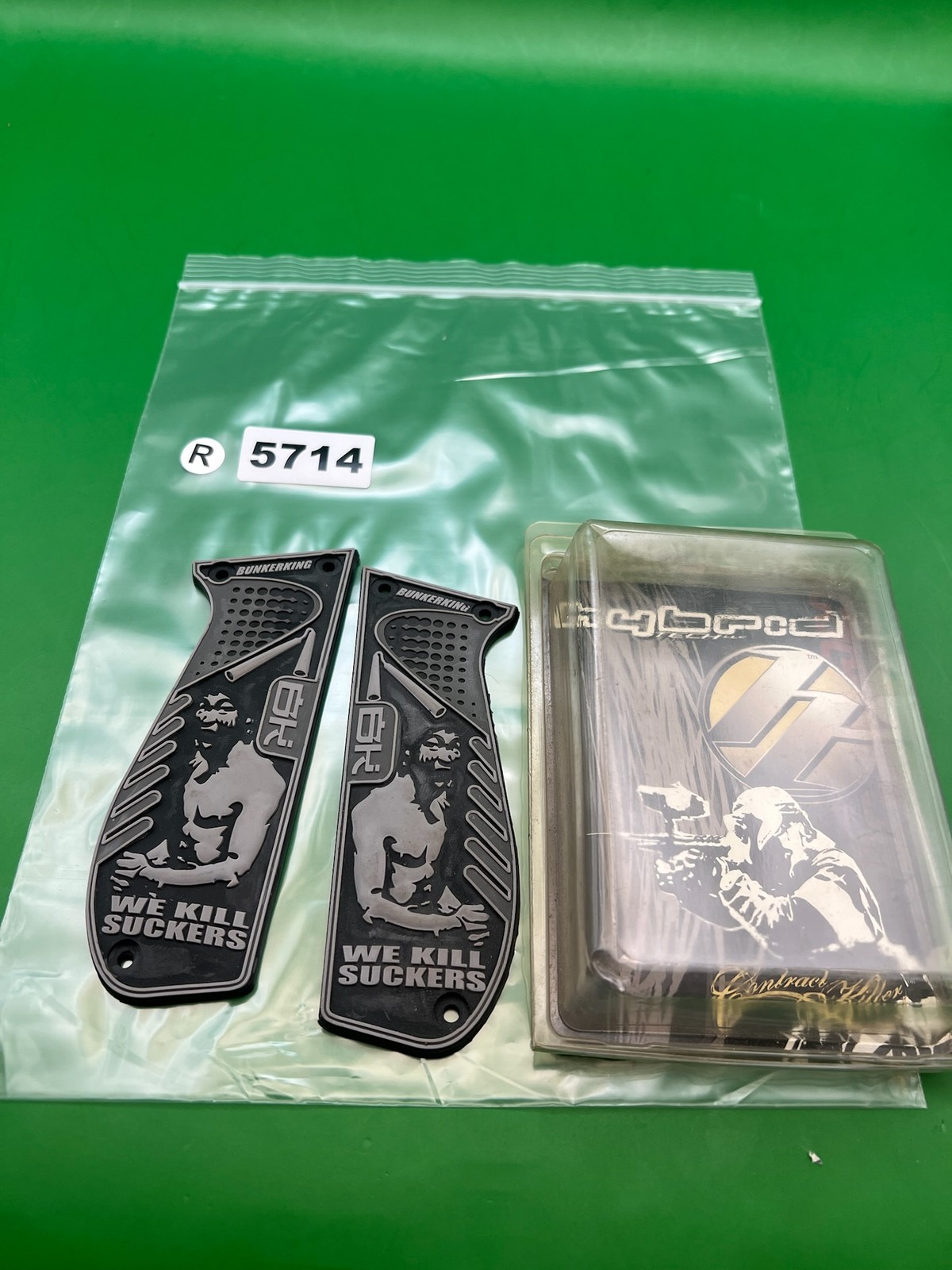 BunkerKing DT Grip Panels Black We Kill Suckers Angel Speed