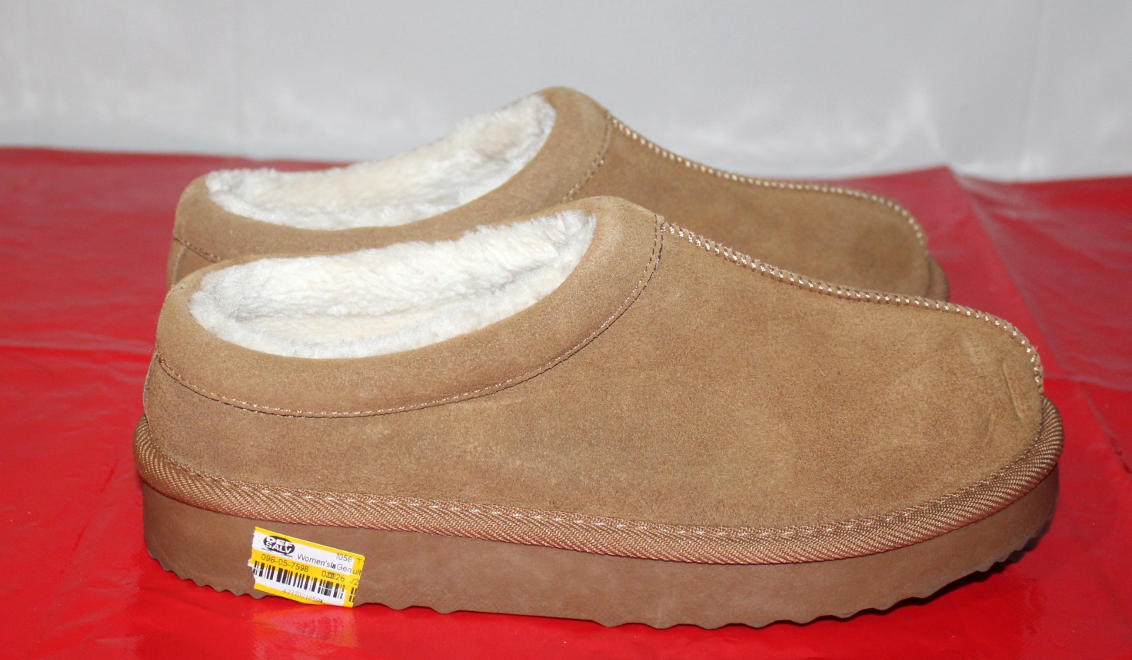 Women's Amira Suede Clog Slippers Stars Above Brown Size 7 *NEW*