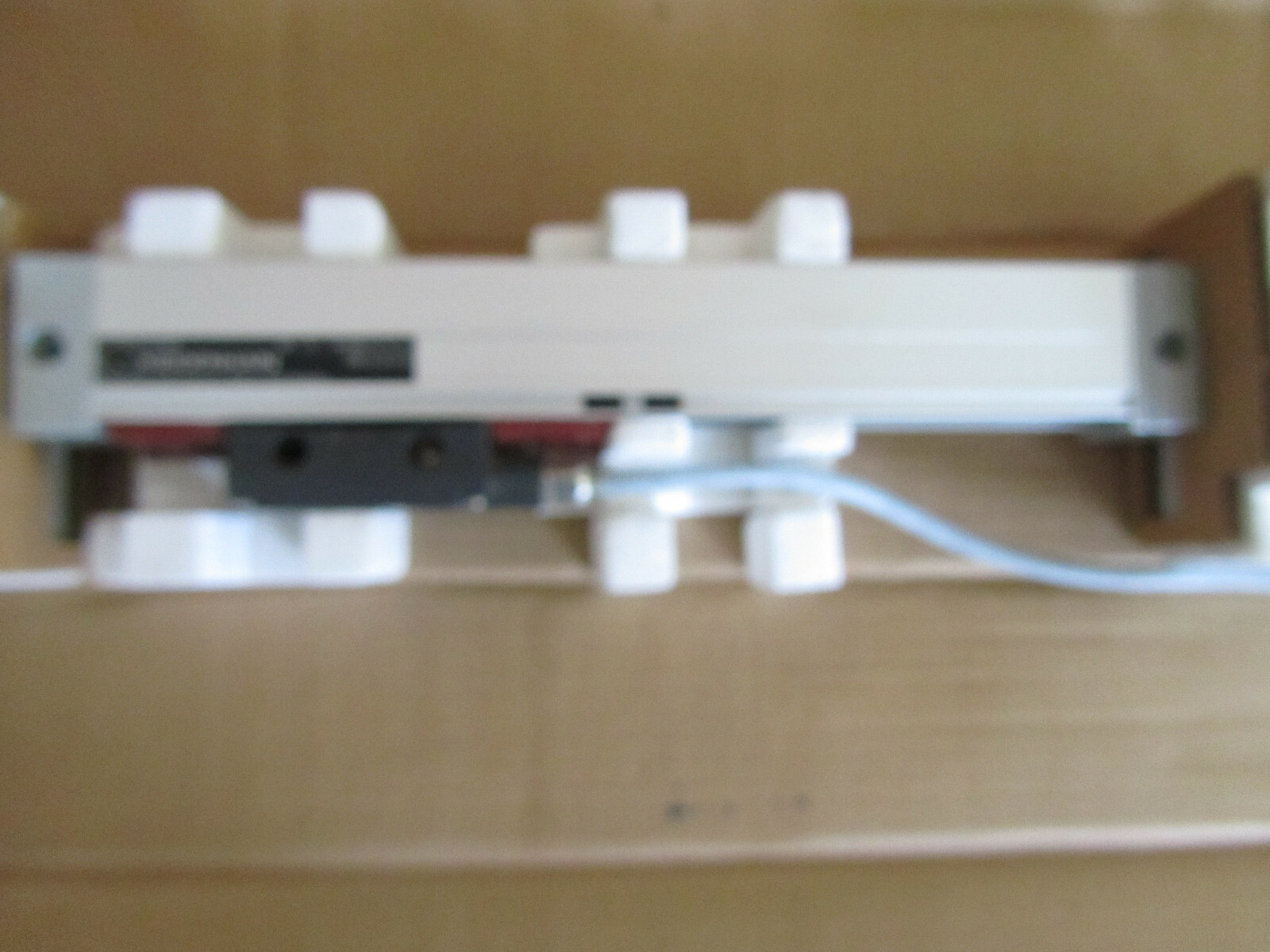 HEIDENHAIN LS623ML220MM D-8825 INCREMENTAL LINEAR ENCODER UNUSED
