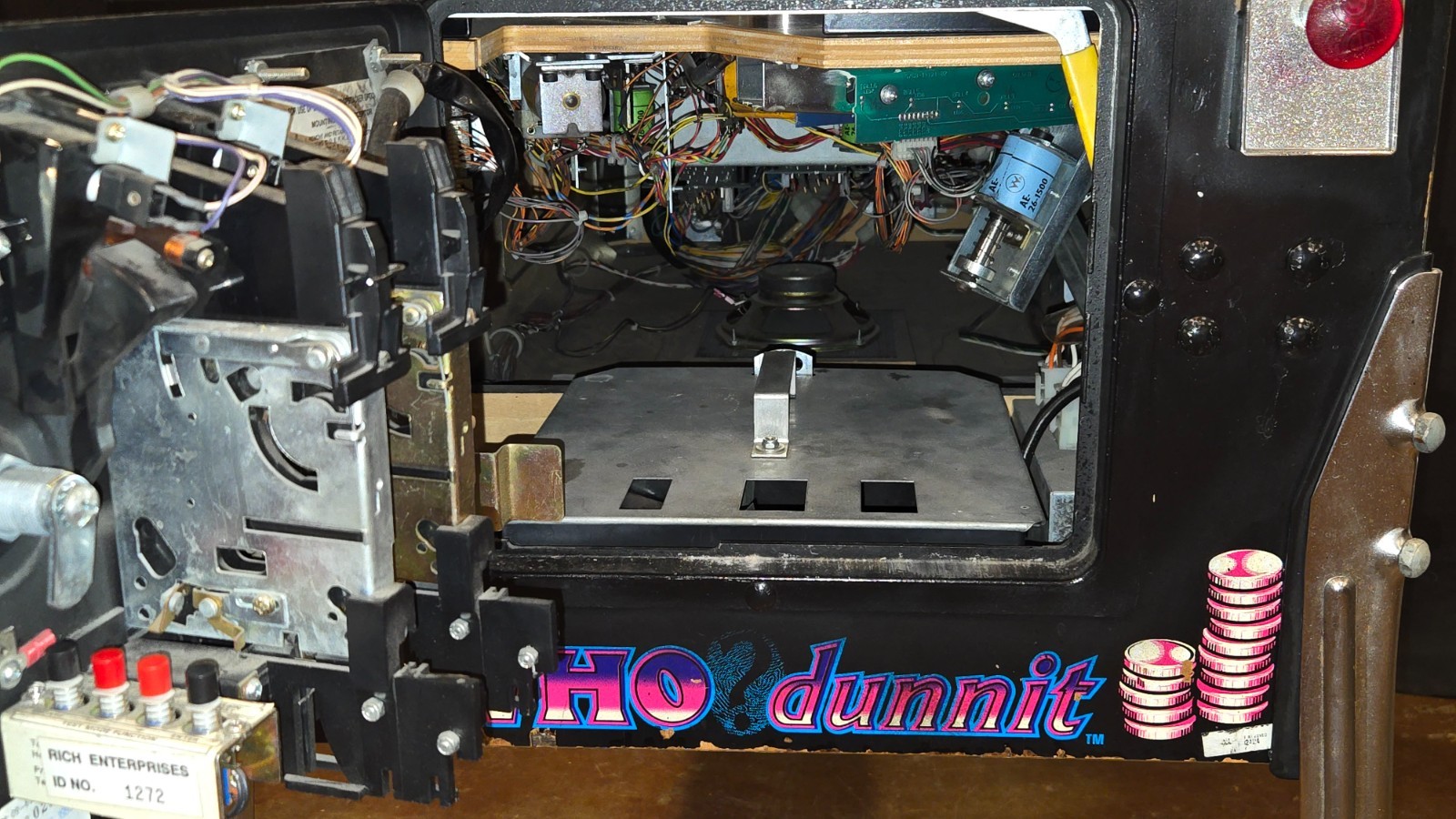 Refurbished Who Dunnit Pinball Machine (Bally) 1995