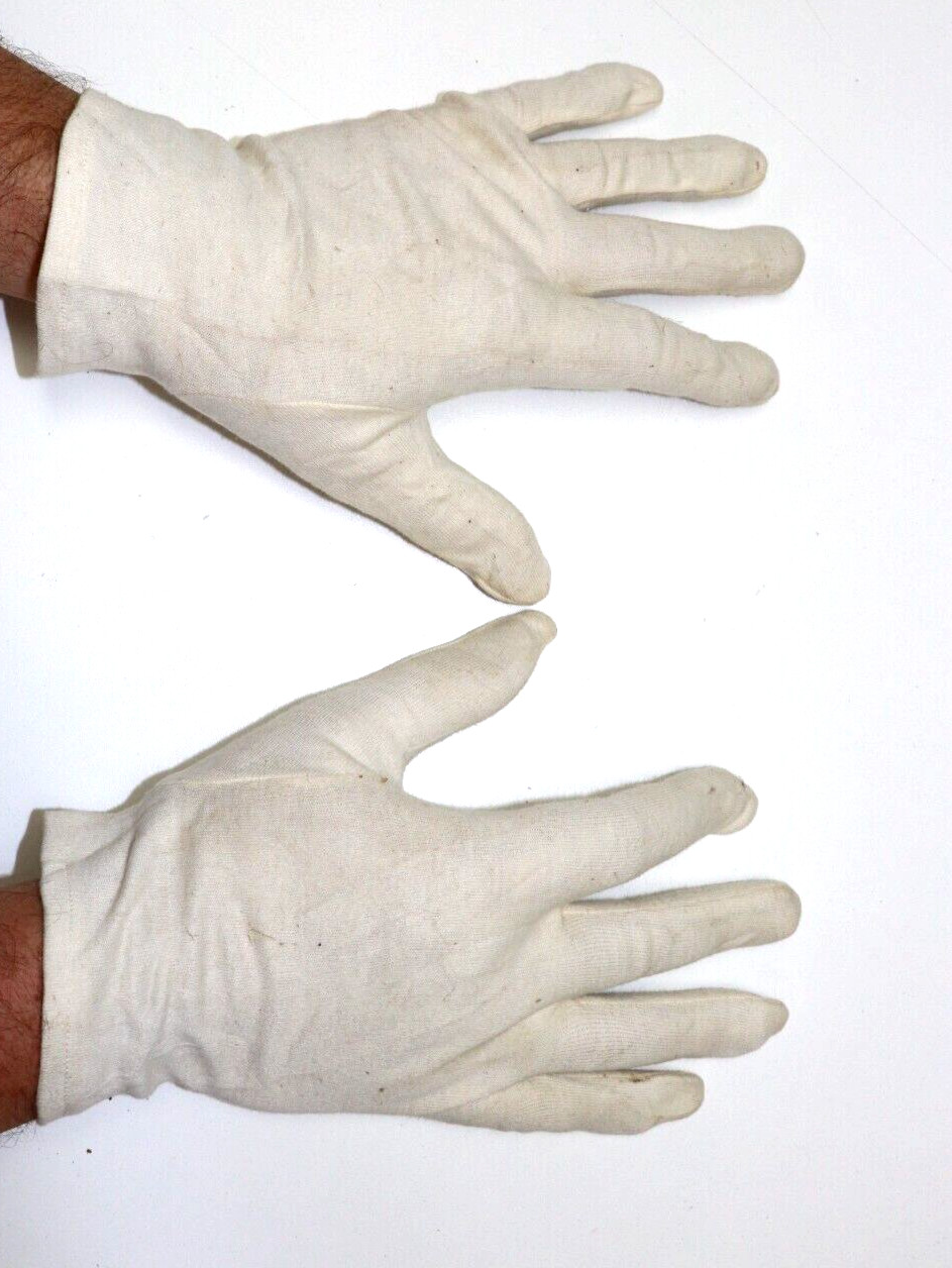 US Men's white dress uniform gloves size 9-9 1/2 used E2504