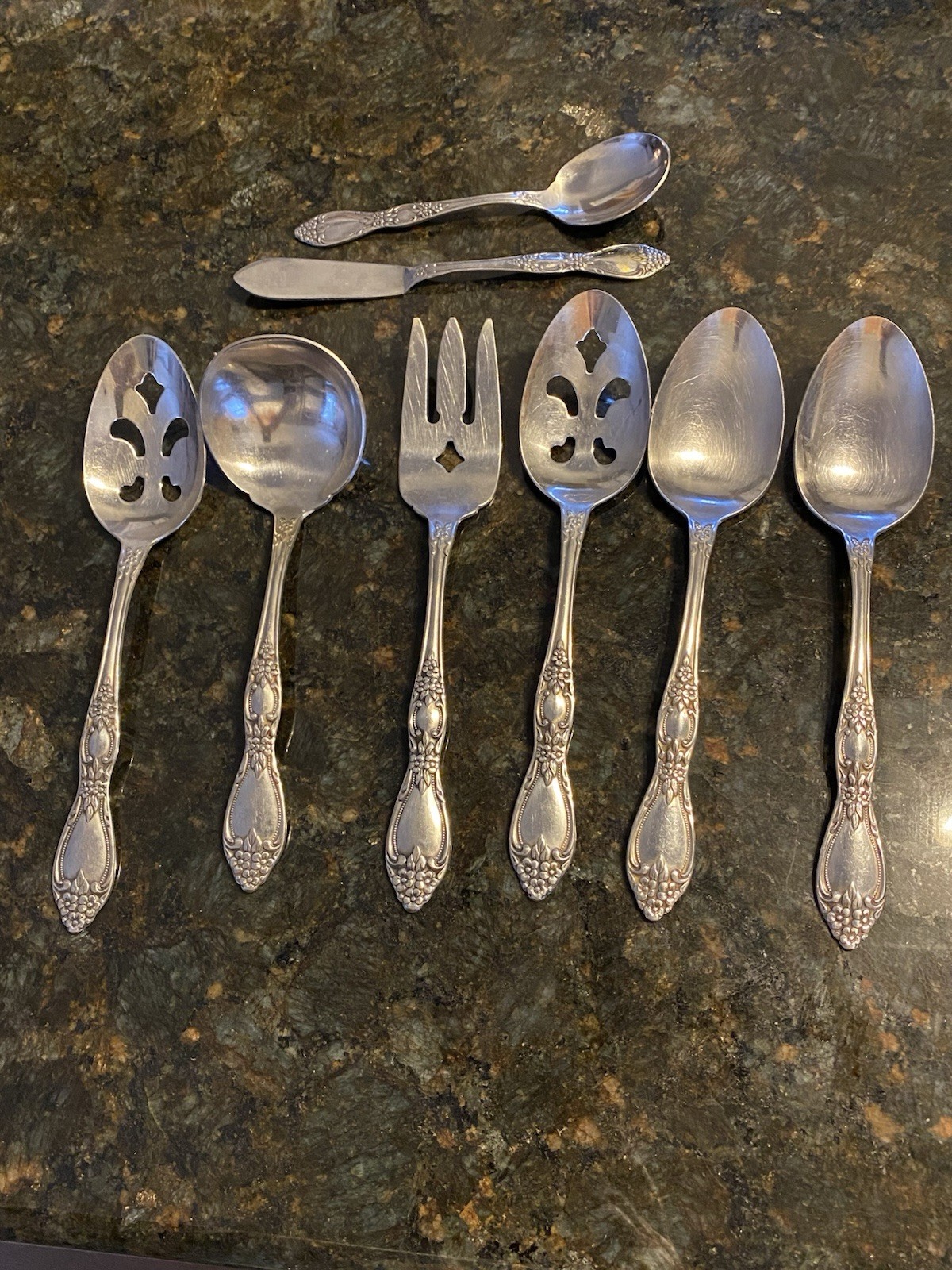 Oneida Ltd Wm A. Rogers HUNTINGTON Serving Spoon Fork Knife Stainless Flatware
