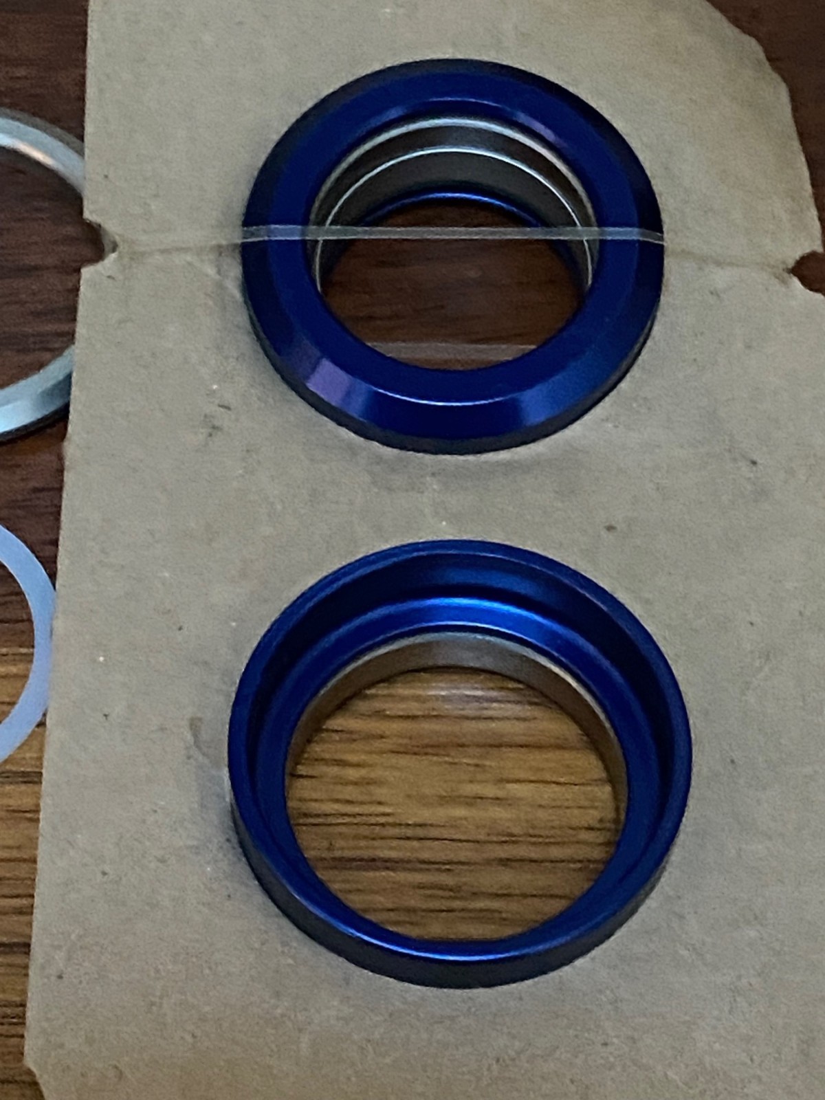 Chris King NoThreadSet™ Headset (Navy) ZS44/EC44 (NEW) with open package.