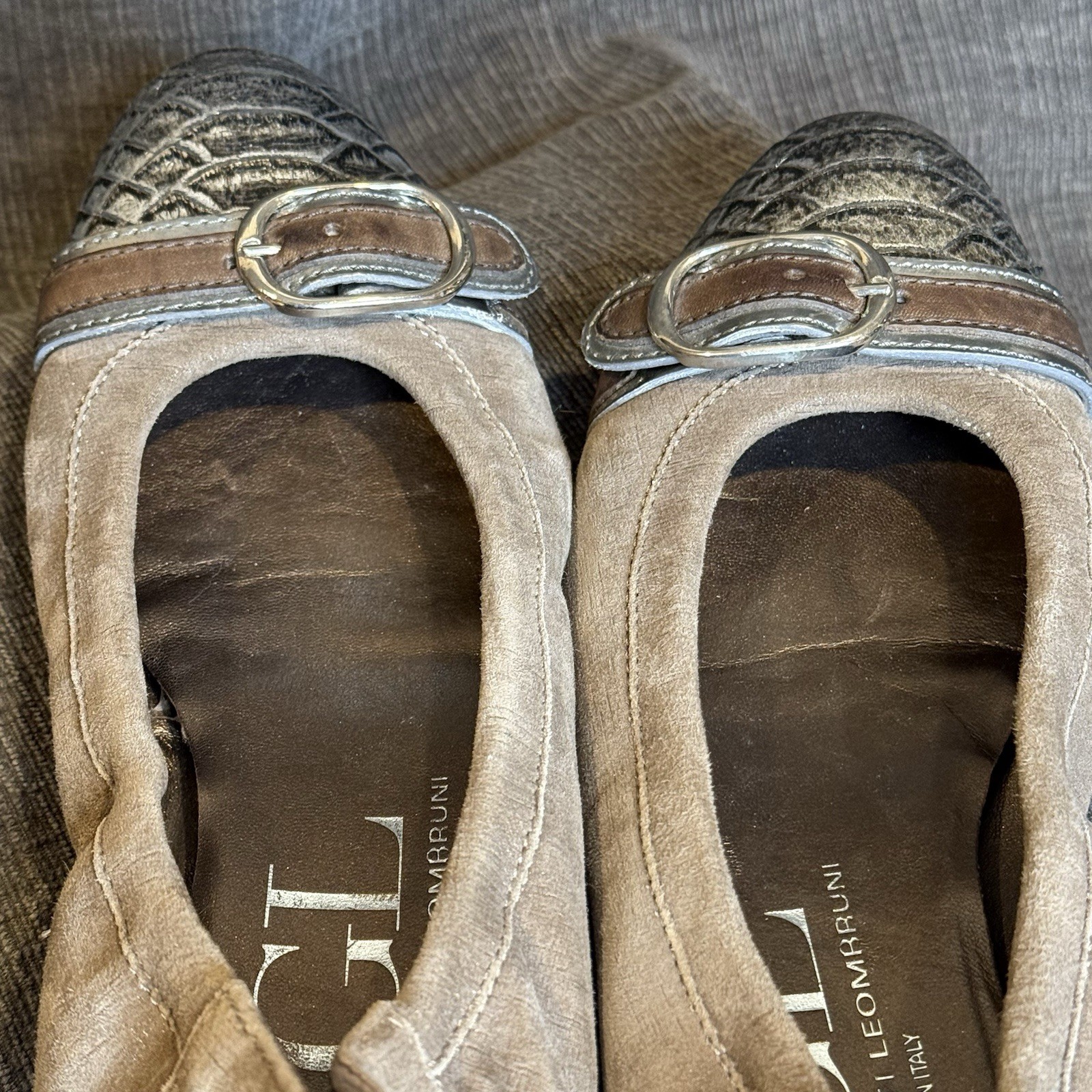 AGL Italy Taupe Leather w/ Relief Cap Toe Ballet Flats Women Sz 7.5 US VGUC
