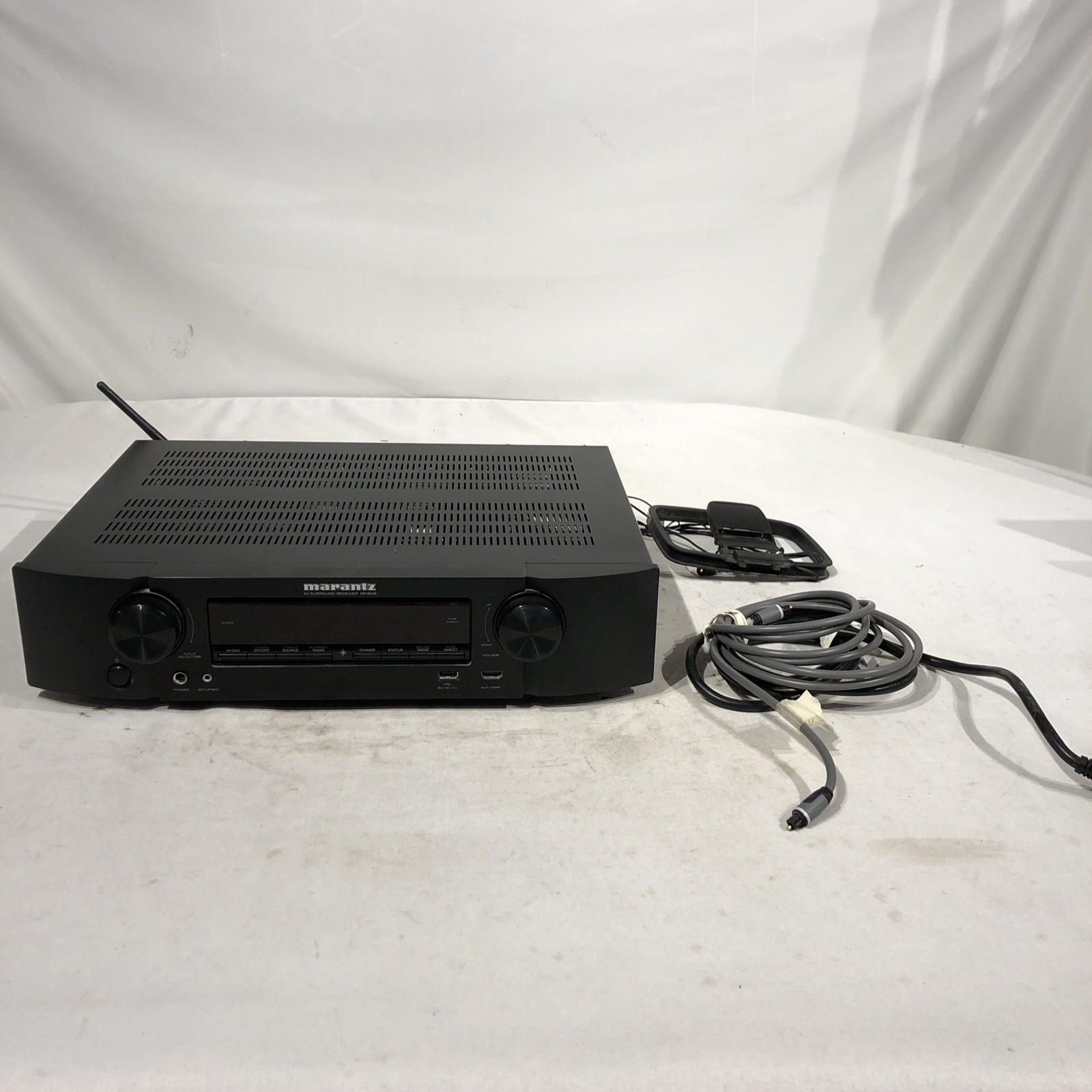 Marantz NR1606 7.2-CHANNEL AV Receiver- Tested, Working