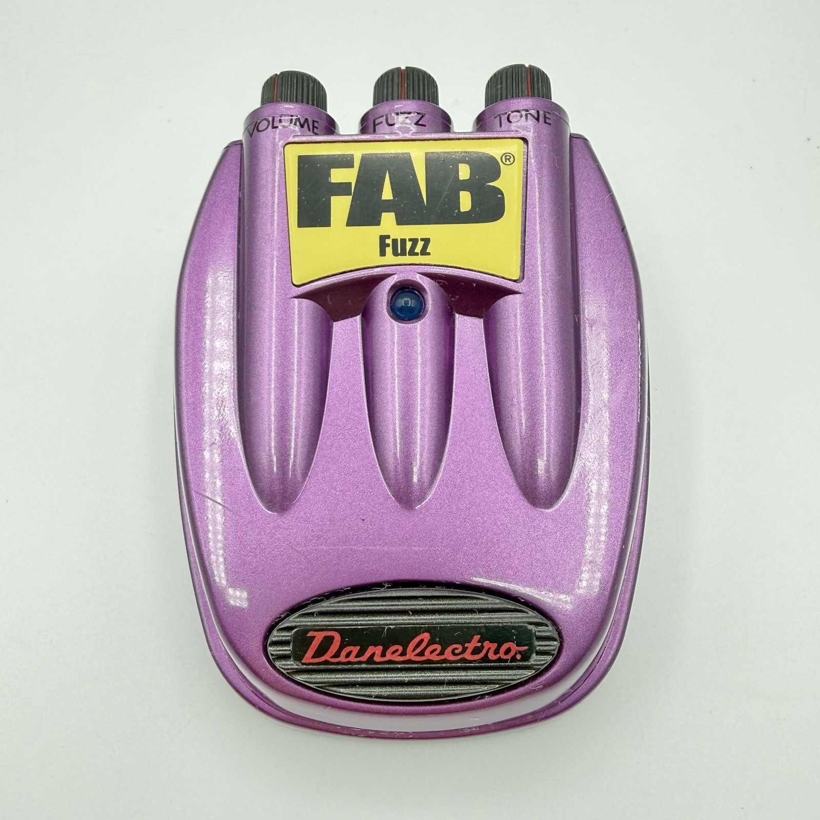 Danelectro D-7 Fab Fuzz Guitar Effects Pedal Purple Not Tested