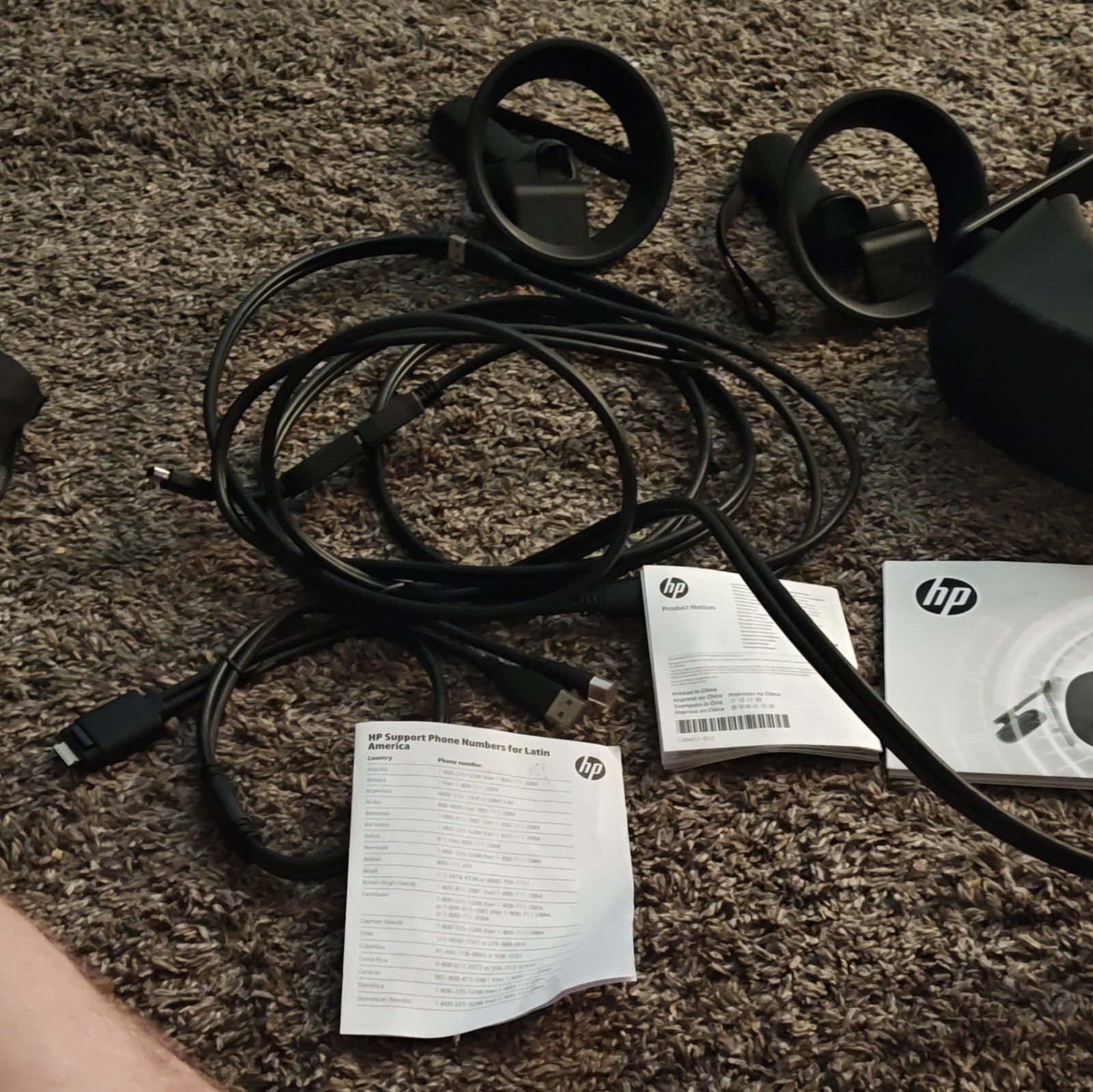 HP PC & Console VR Headset Black w/ Controllers, Cables & Original Box
