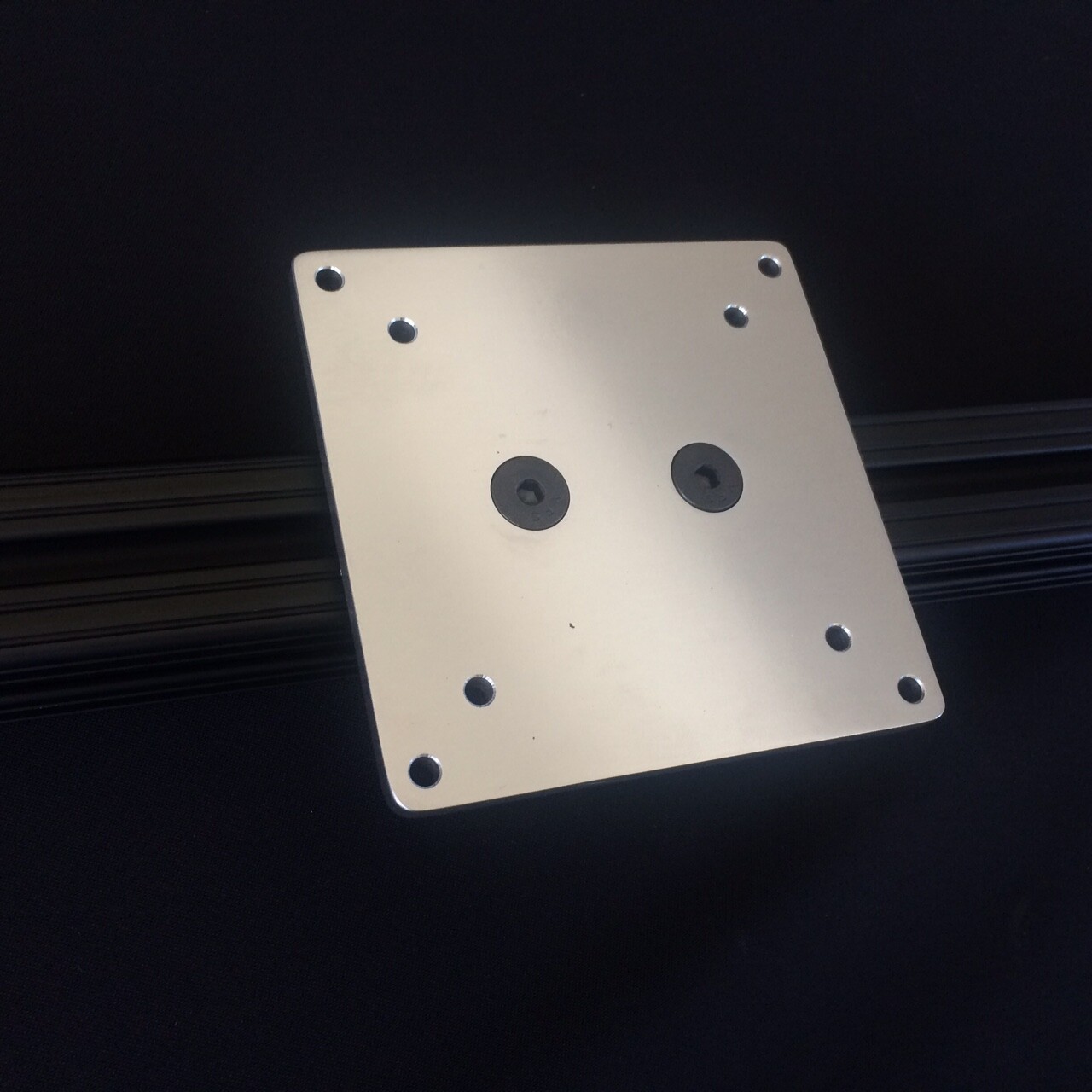 4PLAY RACING VESA 75/100 Plate for Monitor Stand Platform Sim Rig Cockpit