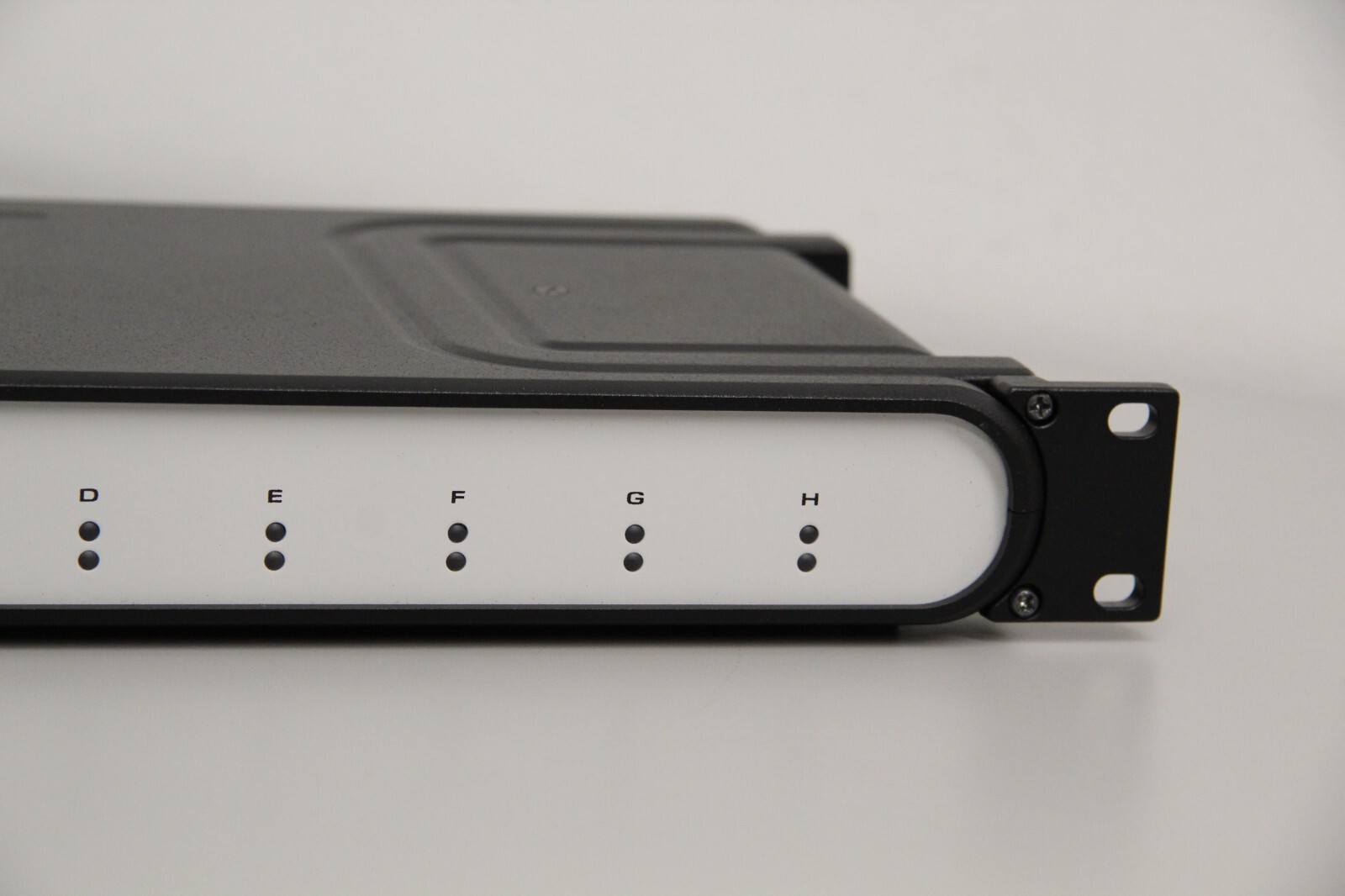 Pathway Connectivity 9014 DMX Repeater 8-Way With Rear Terminal
