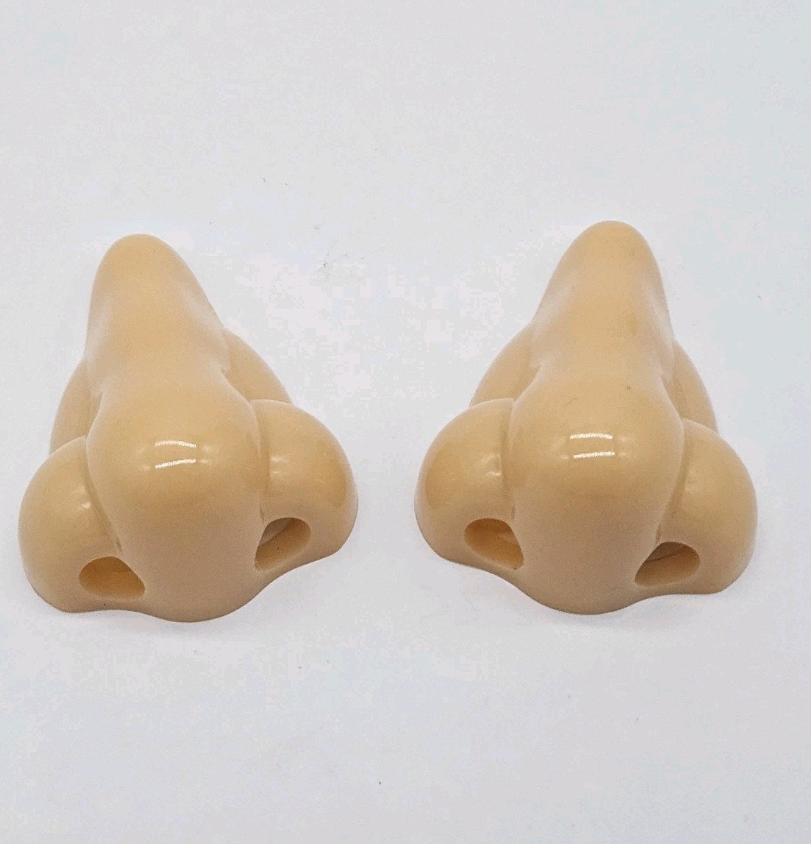 2pcs Nose Shaped Pencil Sharpener Novelty Prank Gag Gift