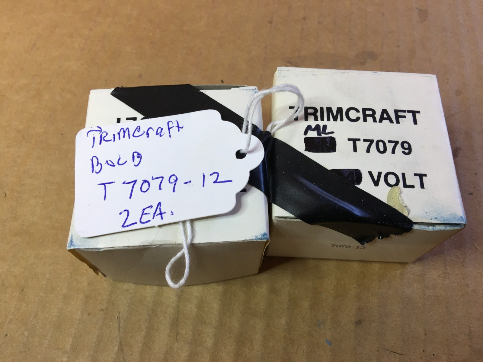 Aircraft Trimcraft T7079-12 Pair of Bulbs