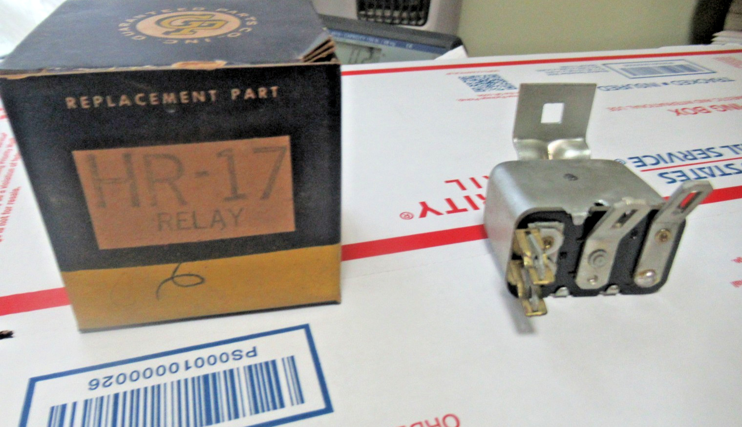 VINTAGE GUARANTEED PARTS CO.INC  HR-17 HORN RELAY New Old Stock