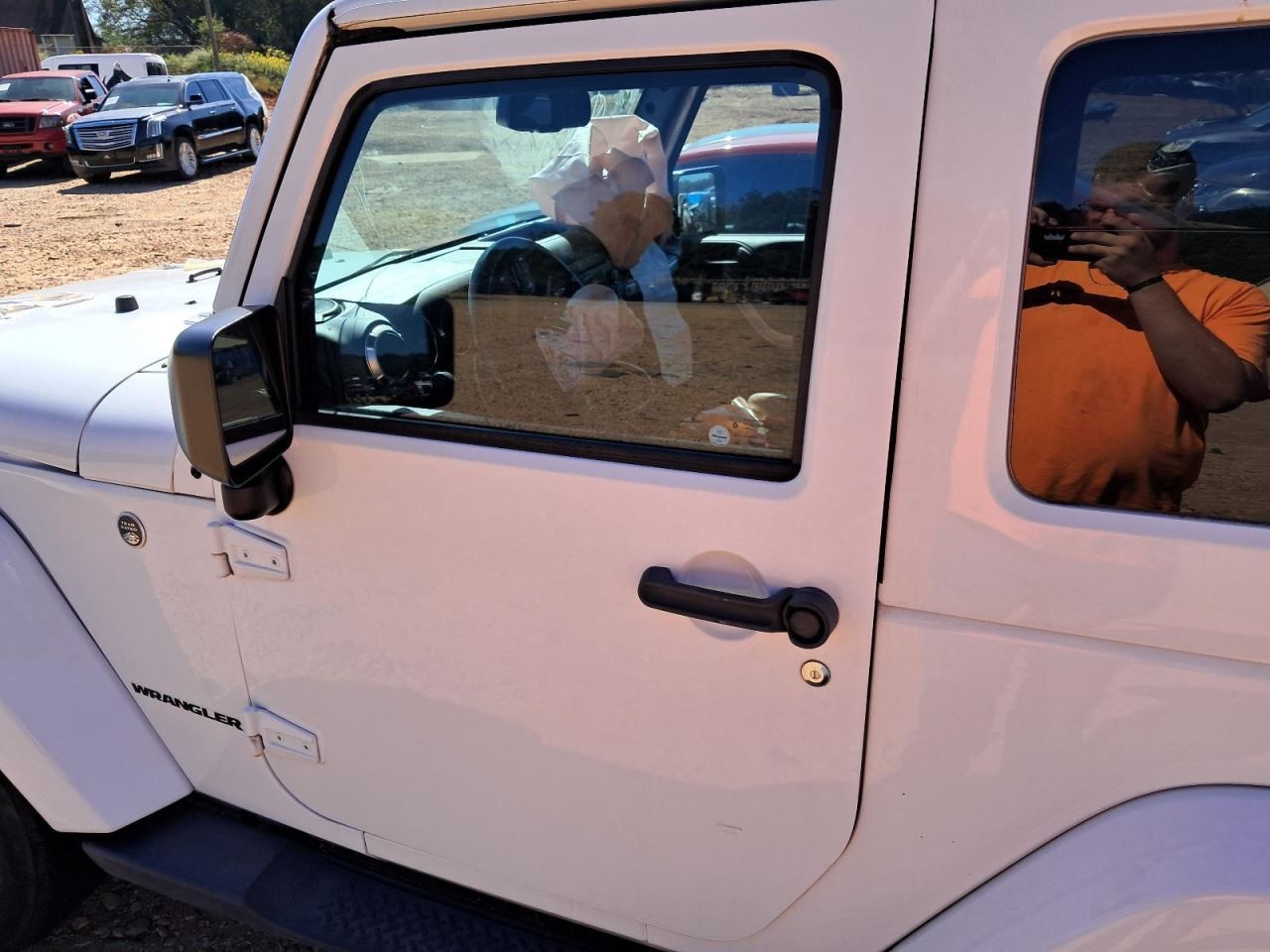 TJ 2017 Glove Box 4810545