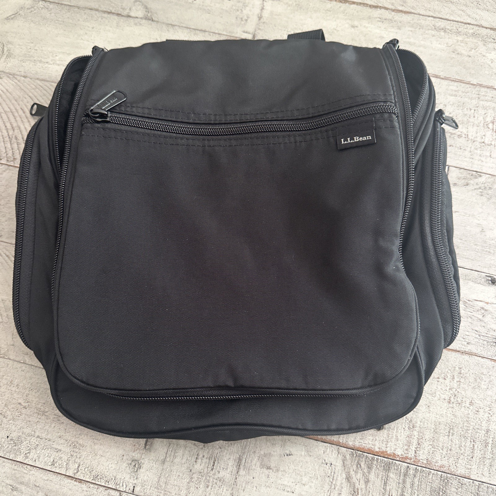 LL Bean Bathroom Hanging Kit Black Travel Unisex  Pre Owned Condition see about!