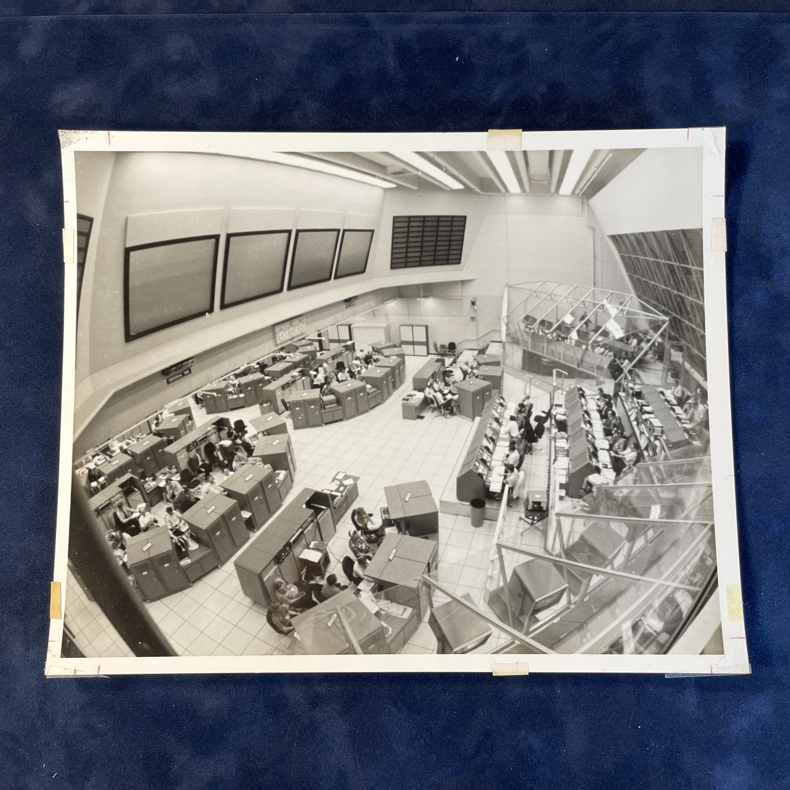NASA Press Photo Mission Control Room Pre-STS-1 Test Flight Space Shuttle Columb