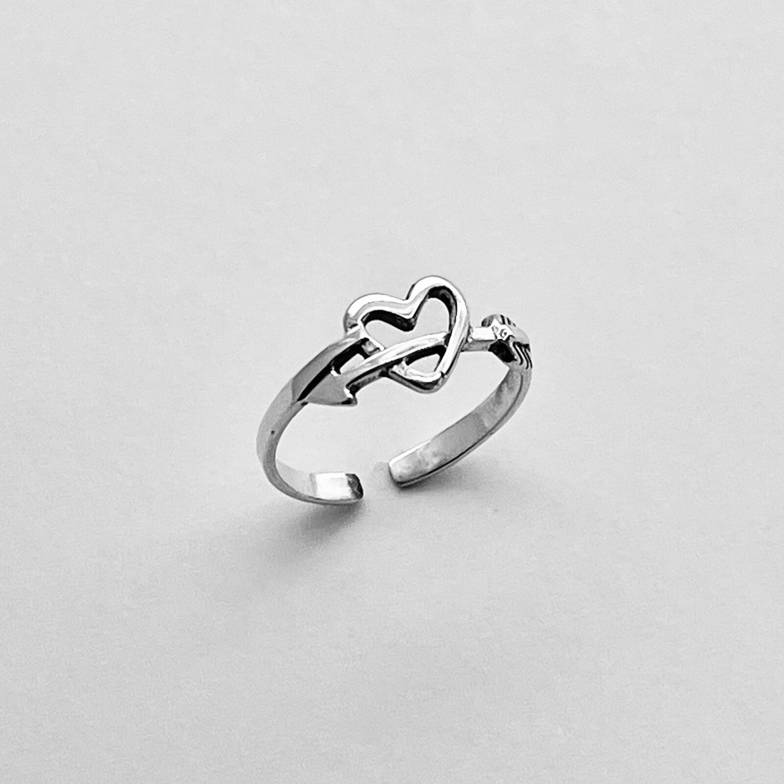 Sterling Silver Heart With Arrow Toe Ring, Silver Rings, Heart Ring