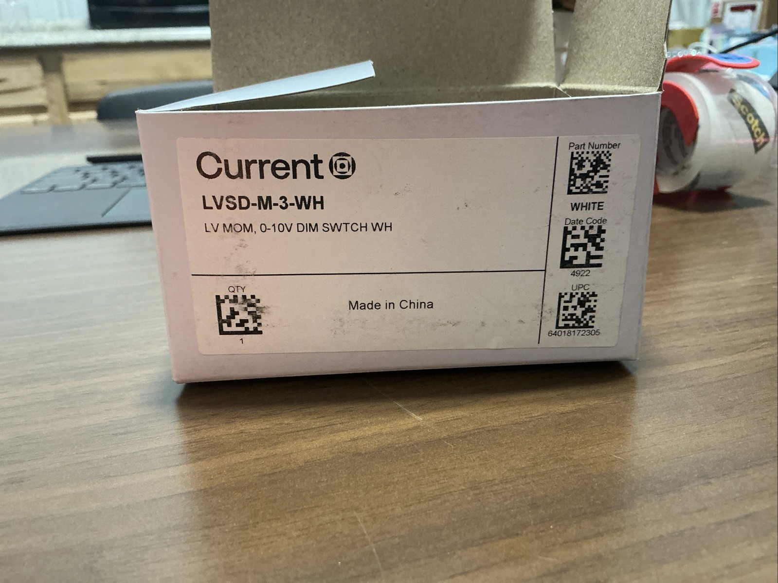 New Hubbell LVSD-M-3-WH Occupancy Switch