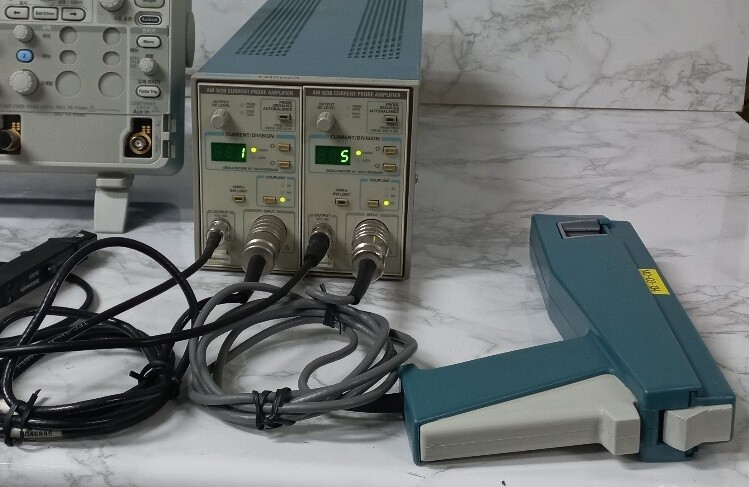 Tektronix AM503s(AM503Bx2+A6302+A6303+TM502A) Current Probe Amplifier