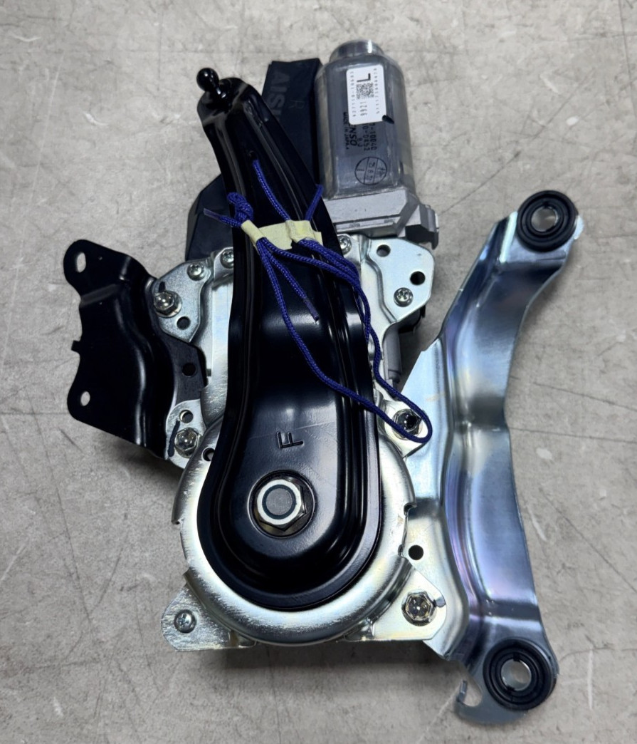 LEXUS LX570 2015-2018 POWER BACK DOOR UNIT ASSEMBELY 68910-60061