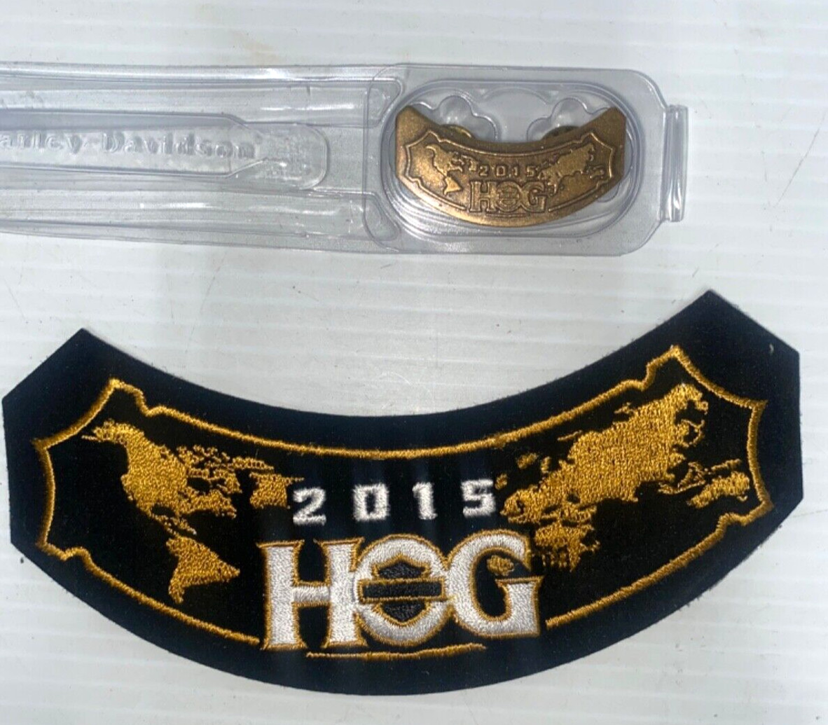 NEW Harley Davidson 2015 HOG ~Harley Owners Group~ Rocker Patch + Pin