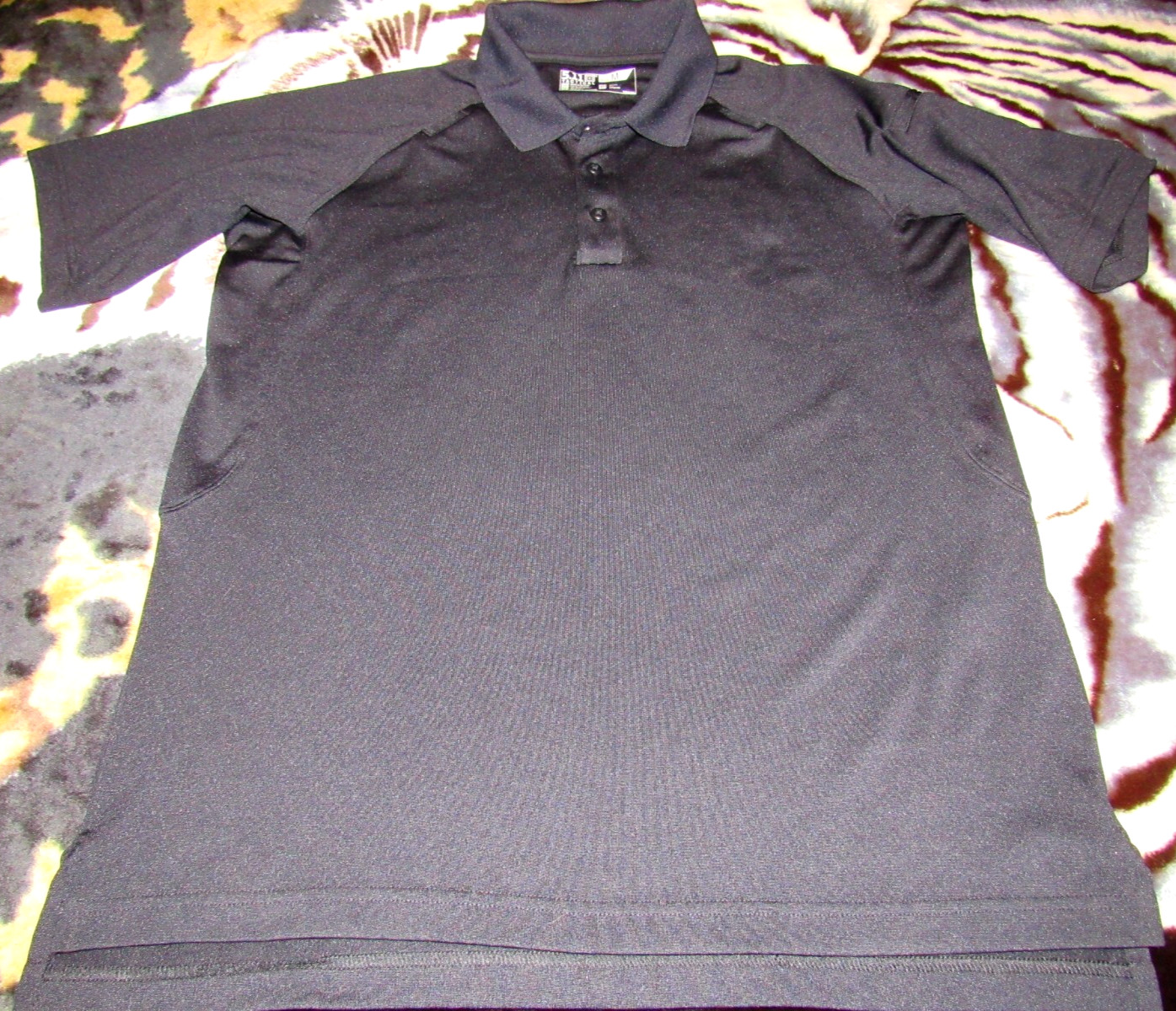 5.11 TACTICAL POLO BLACK ADULT MEDIUM IN EXCELLENT CONDITION
