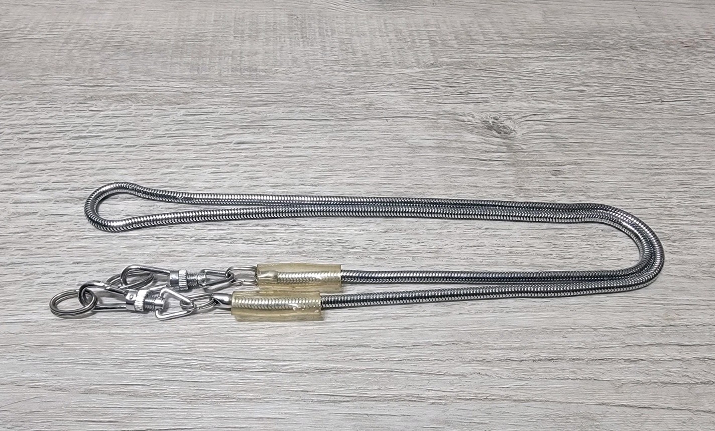 VTG 35” SILVER TONE LOCKING SNAKE CHAIN CAMERA NECK STRAP W PACKAGING *NICE