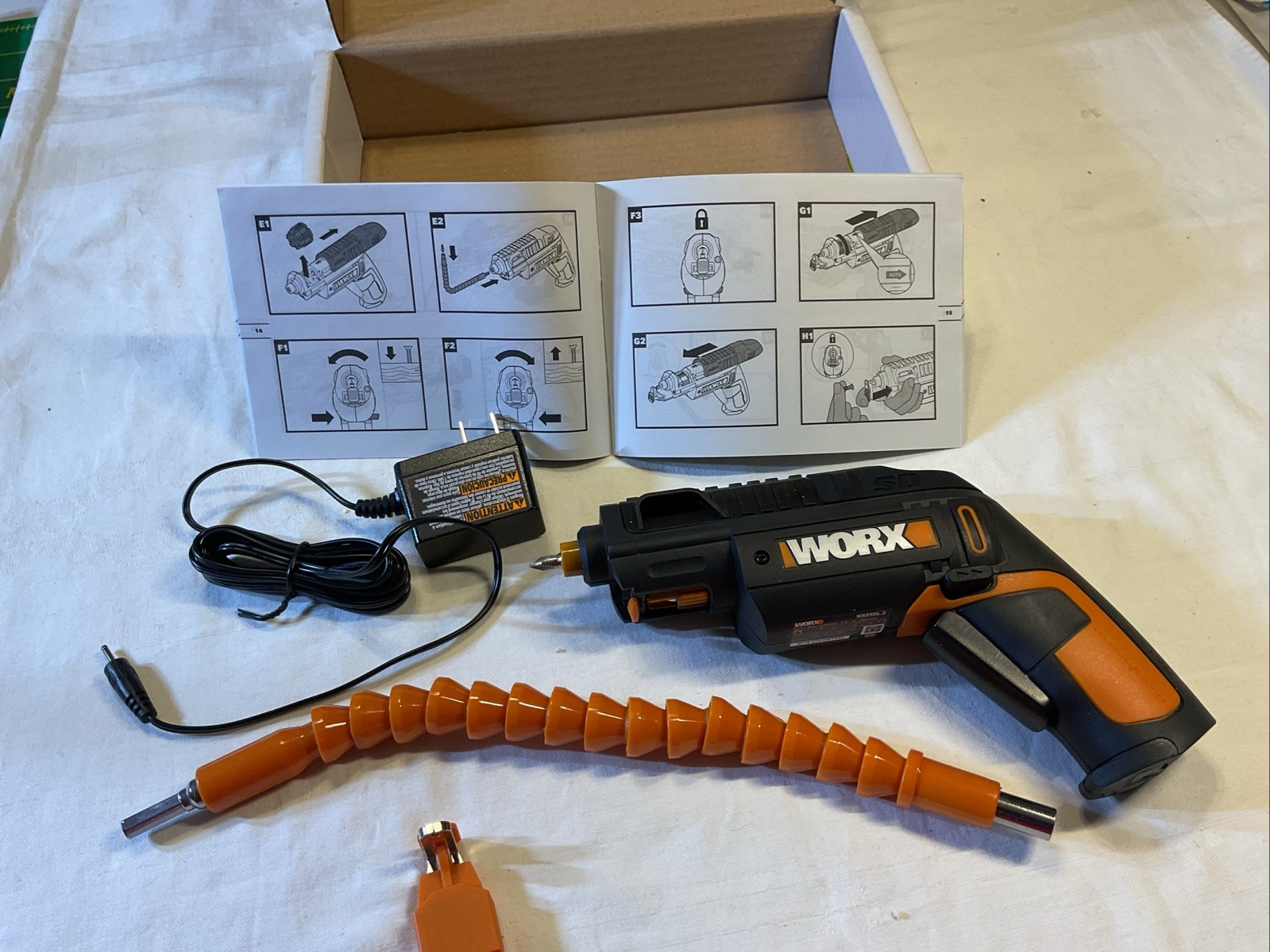 The word 4V Max Lithium SD Semiautomatic Driver