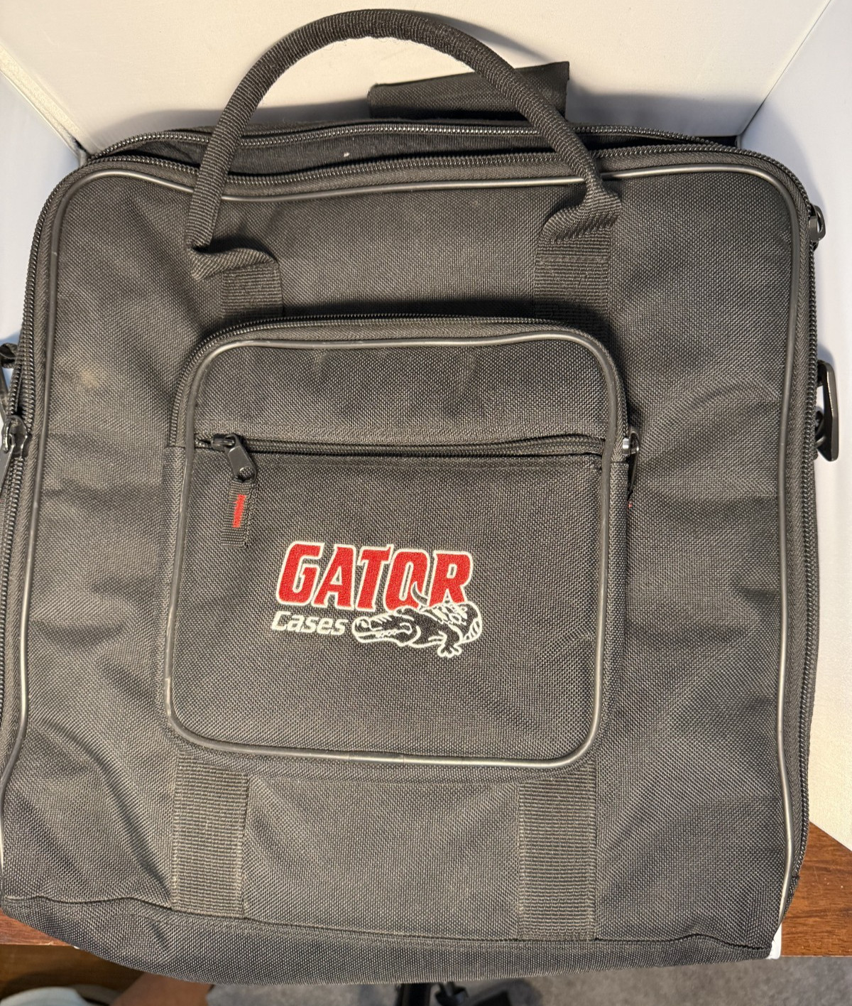 Gator Cases deluxe Padded Nylon Mixer/Gear Carry Bag ~16" square