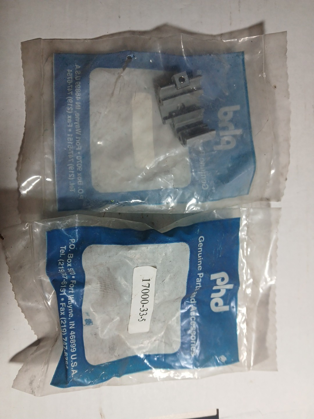 PHD CYLINDER SENSOR SWITCH MOUNTING BRACKET 17000-33-5 NEW NIB