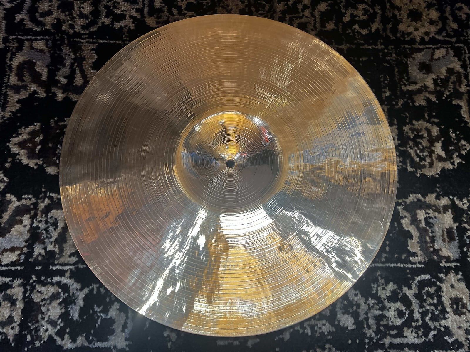 Wuhan 17" Medium-Thin Crash Cymbal
