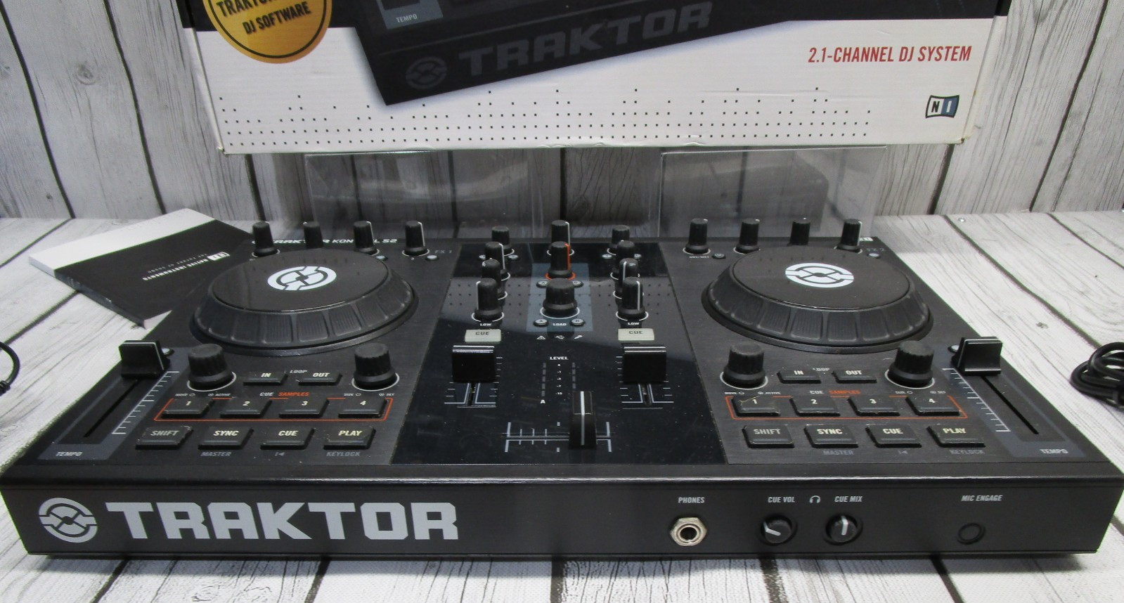 Native Instruments Traktor Kontrol S2 MK1 DJ Controller wPSU USB in Original Box