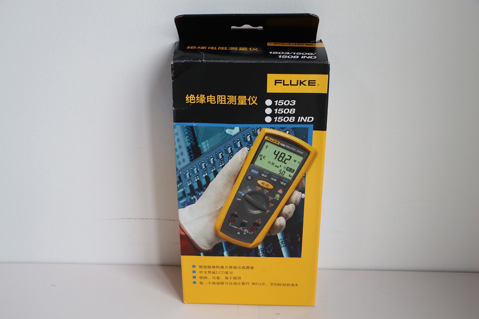 Fluke 1503 Digital Insulation Resistance Meter Megger 2000 MΩ Backlight CAT IV
